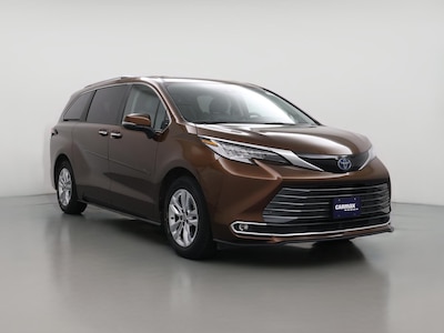 Brown 2023 Toyota Sienna Hybrid Limited