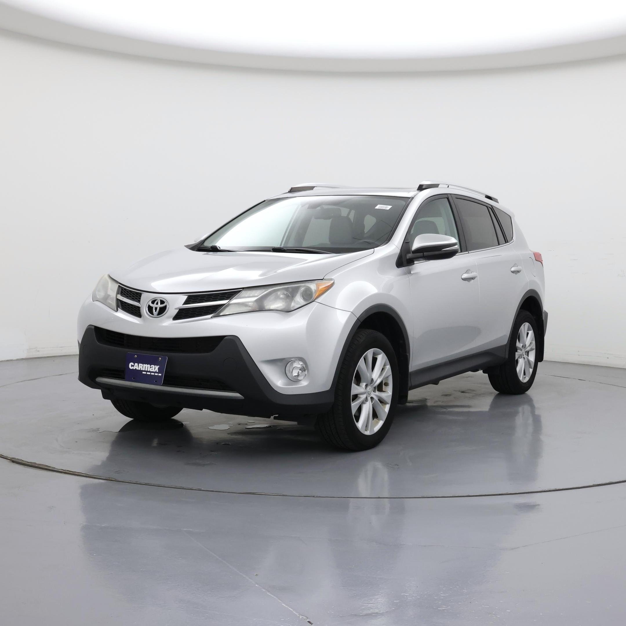 Thumbnail: 2015 Toyota RAV4 - 4
