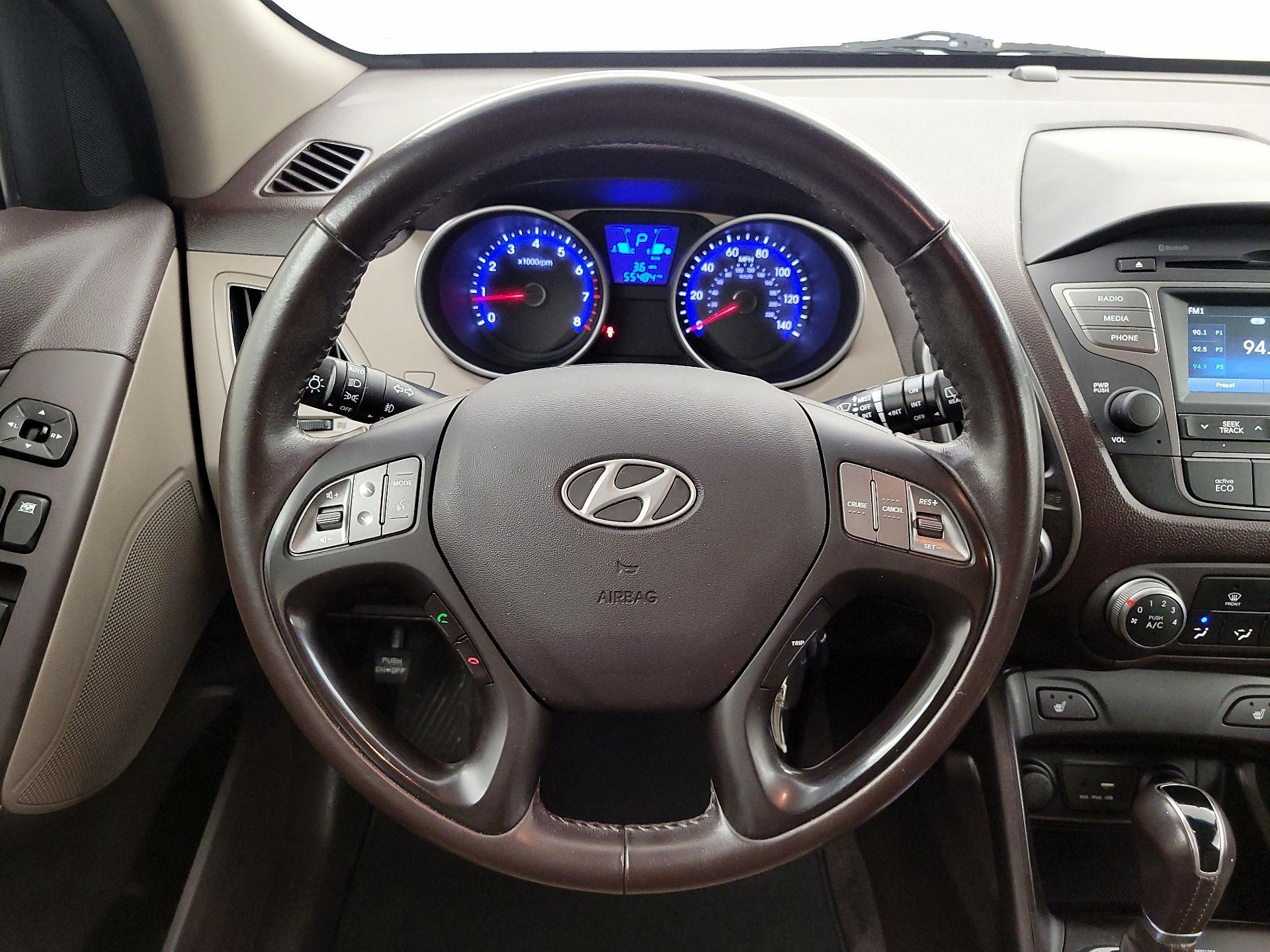 Thumbnail: 2015 Hyundai Tucson - 10
