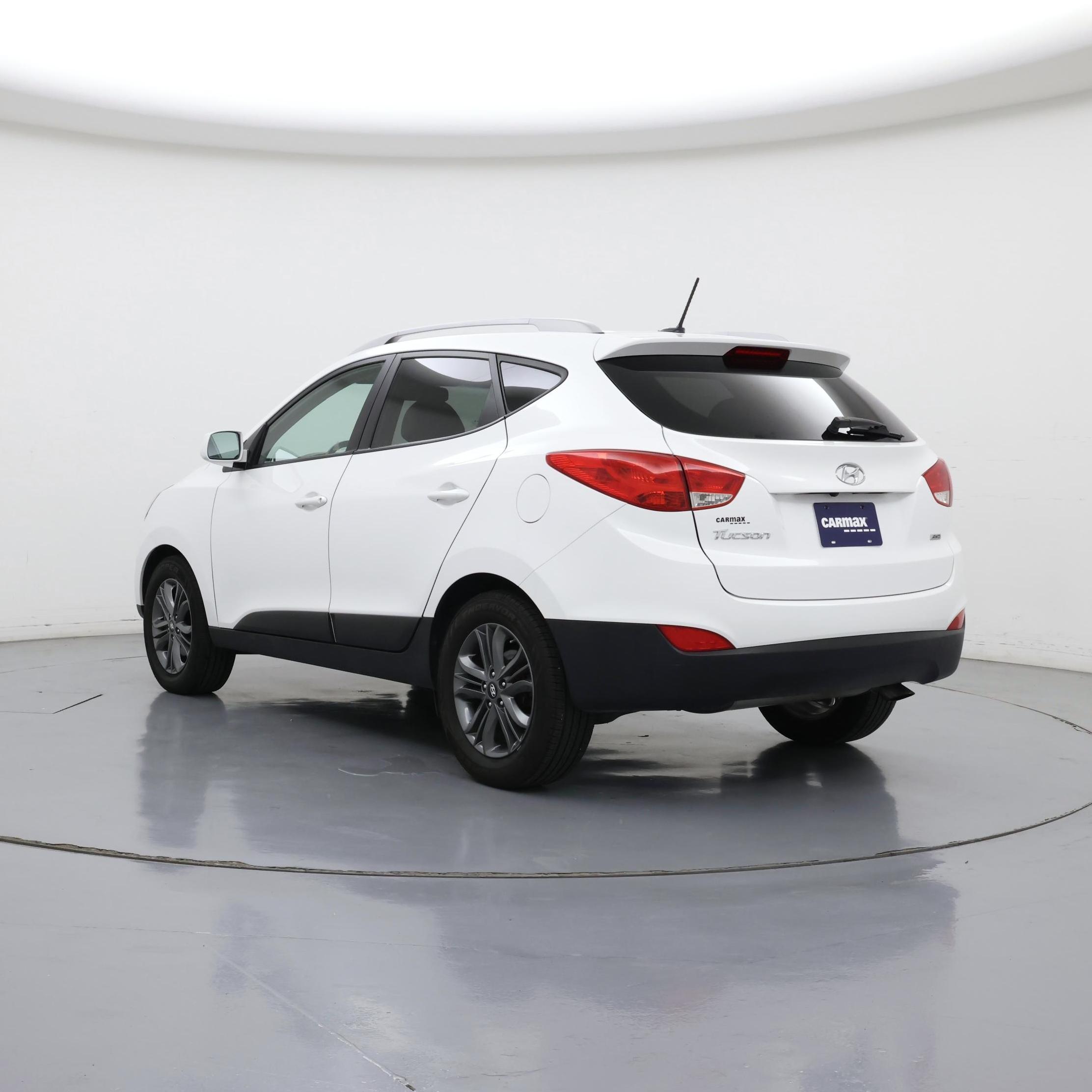 Thumbnail: 2015 Hyundai Tucson - 2