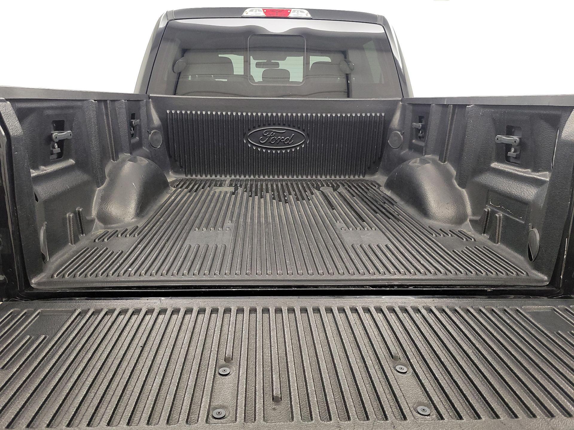 Thumbnail: 2016 Ford F-150 - 20