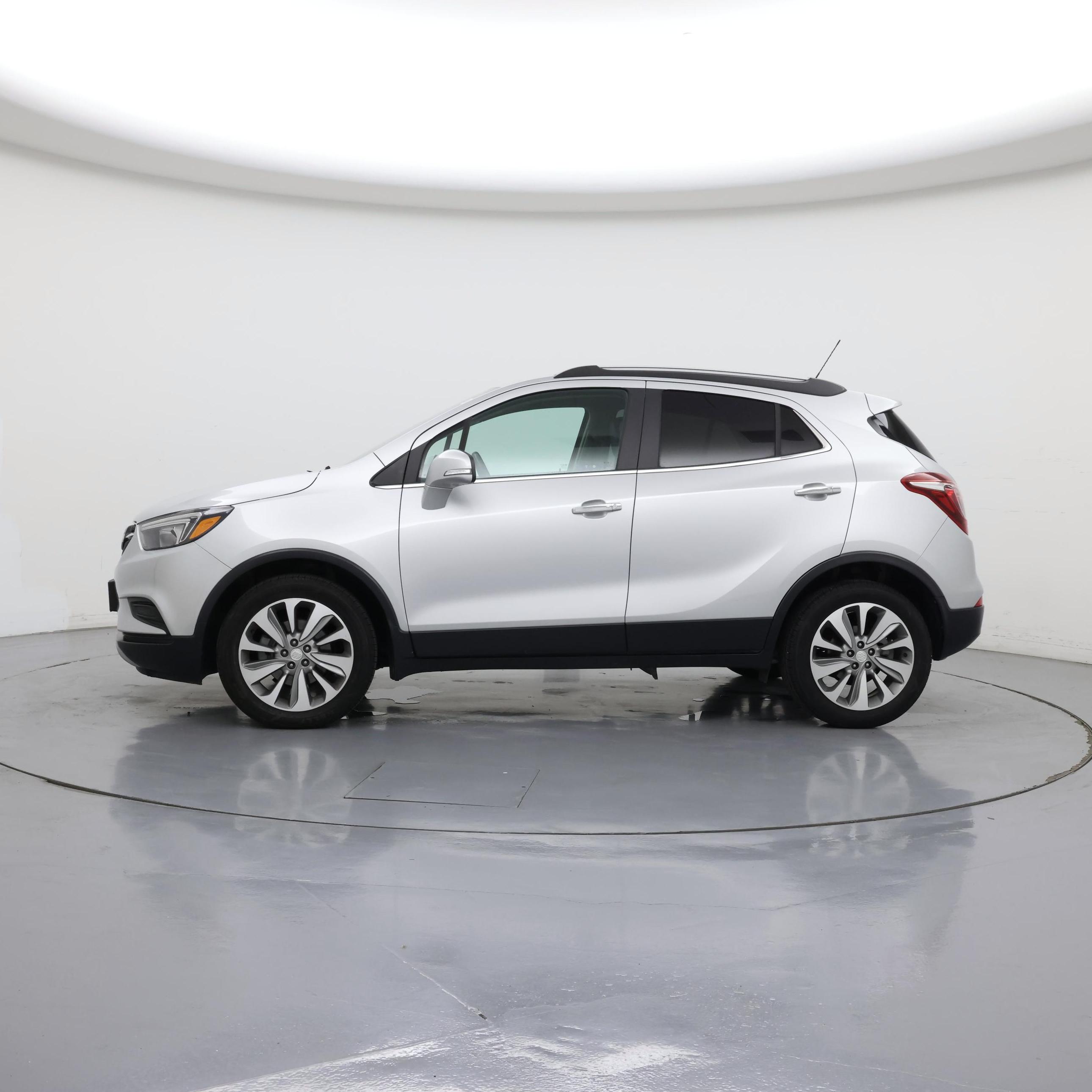 Thumbnail: 2019 Buick Encore - 3