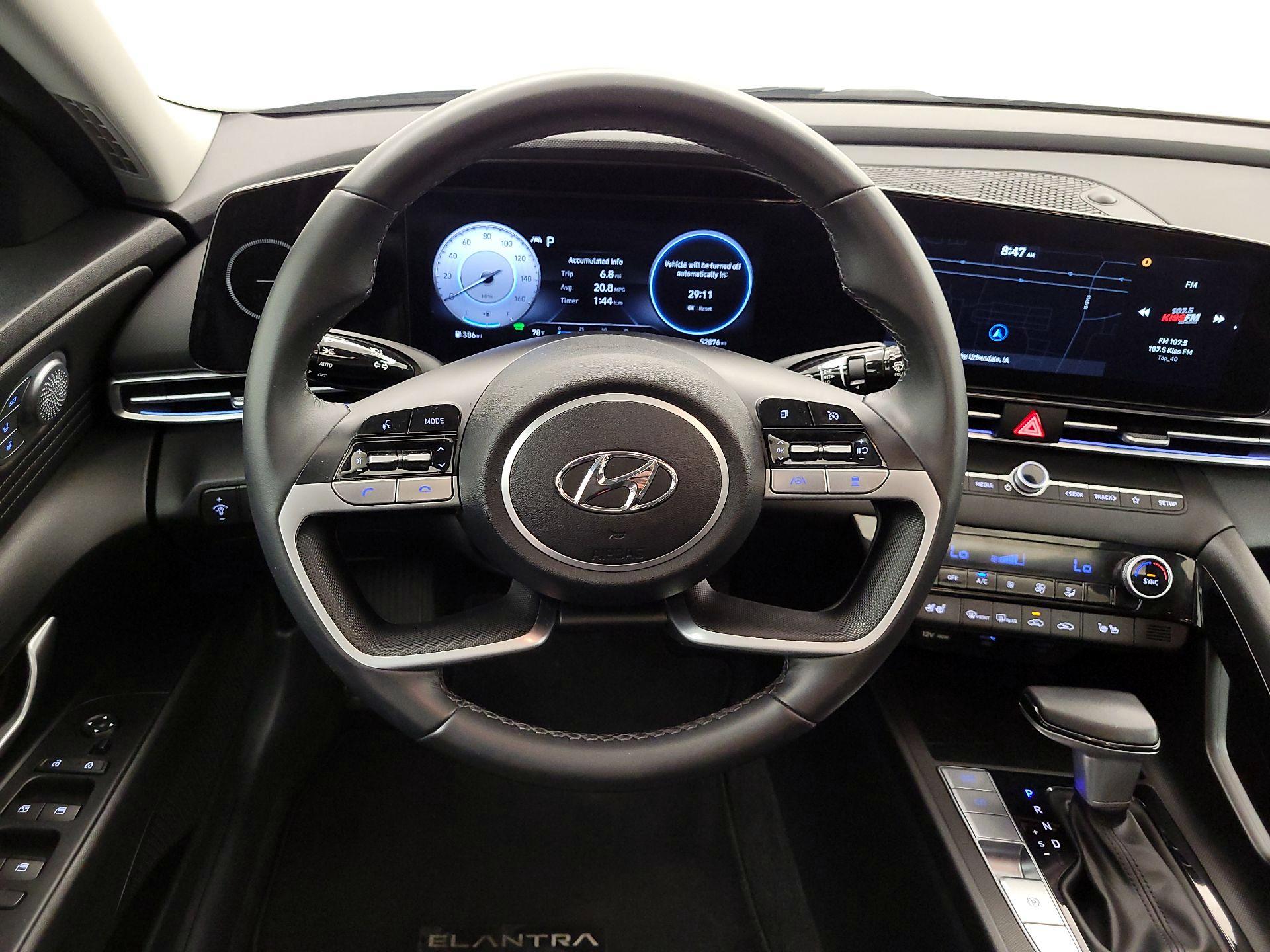 Thumbnail: 2023 Hyundai Elantra - 10