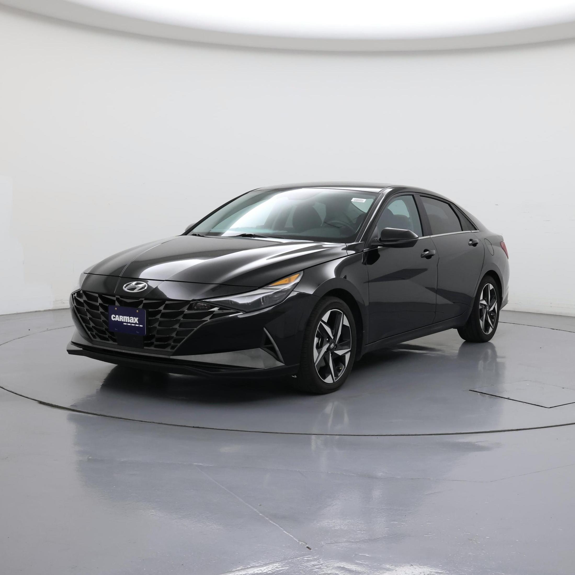 Thumbnail: 2023 Hyundai Elantra - 4