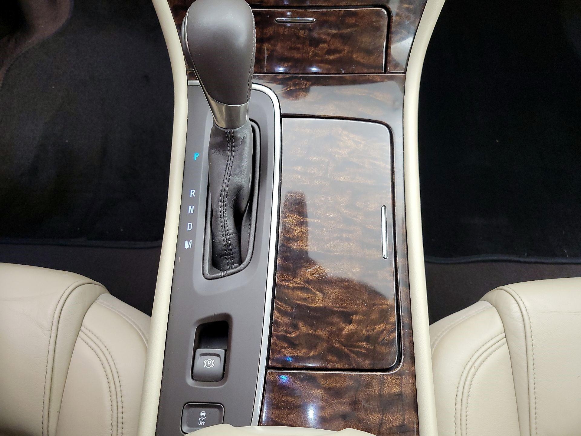Thumbnail: 2016 Buick LaCrosse - 17