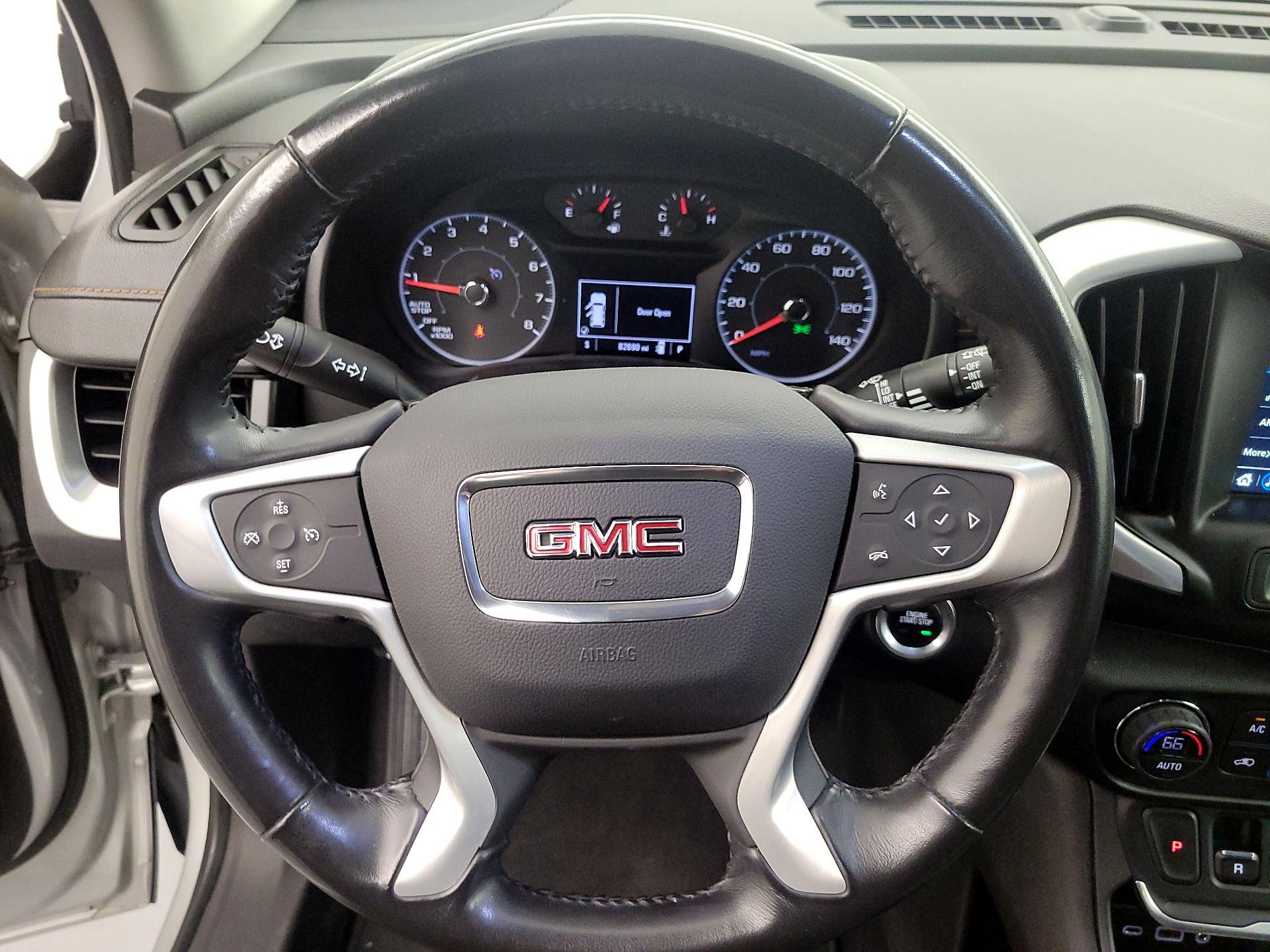 Thumbnail: 2018 GMC Terrain - 10