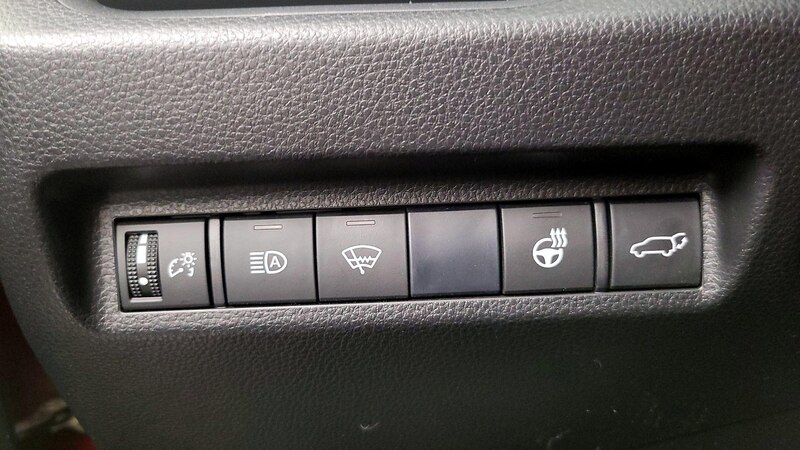 2019 Toyota RAV4 XLE Premium 13
