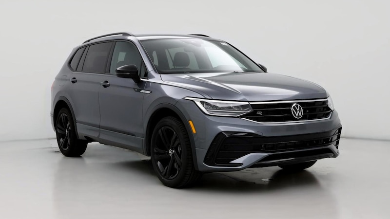 2023 Volkswagen Tiguan SE R-Line Black Hero Image