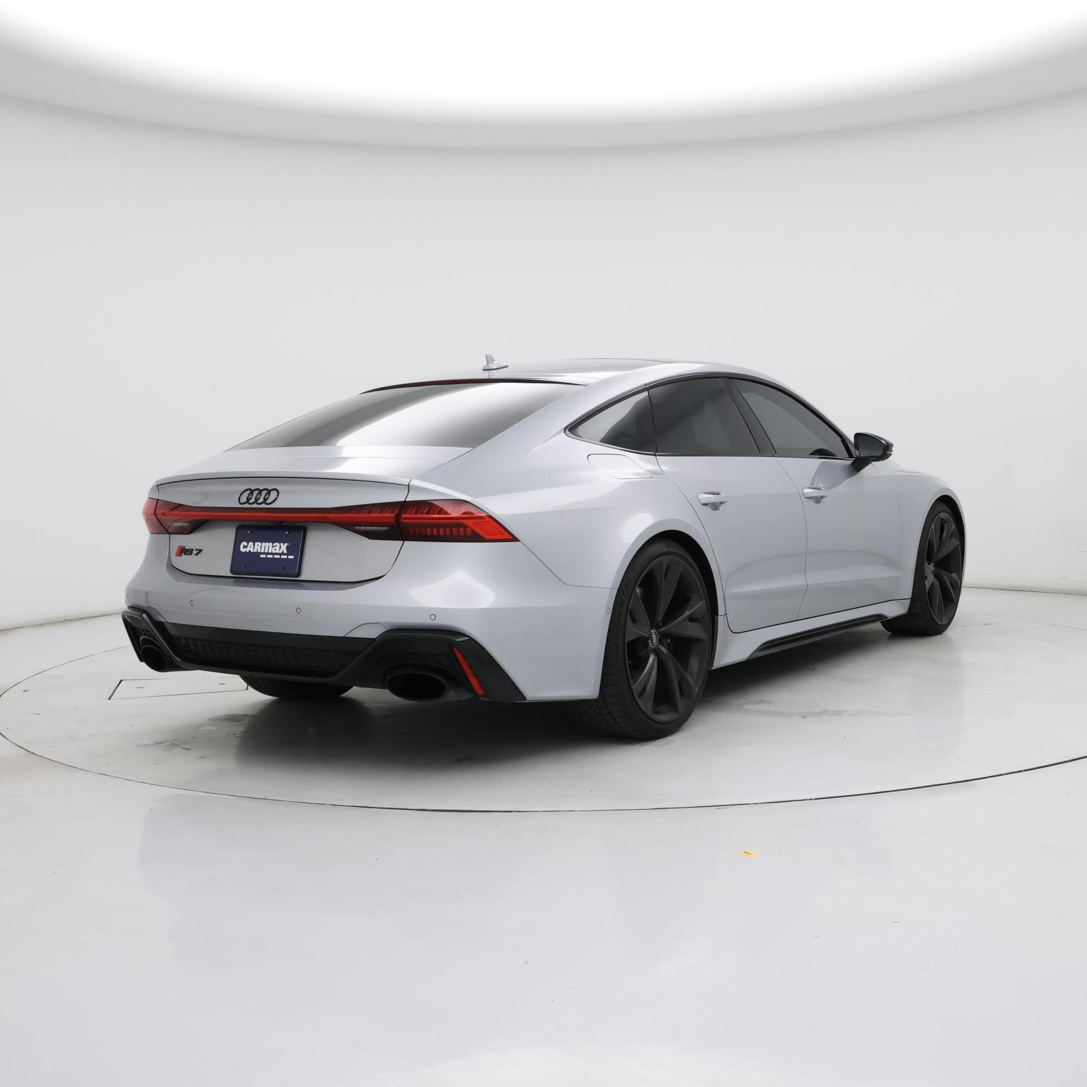 Thumbnail: 2021 Audi RS 7 - 8