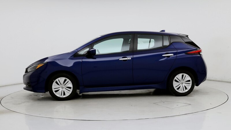 2023 Nissan Leaf S 3