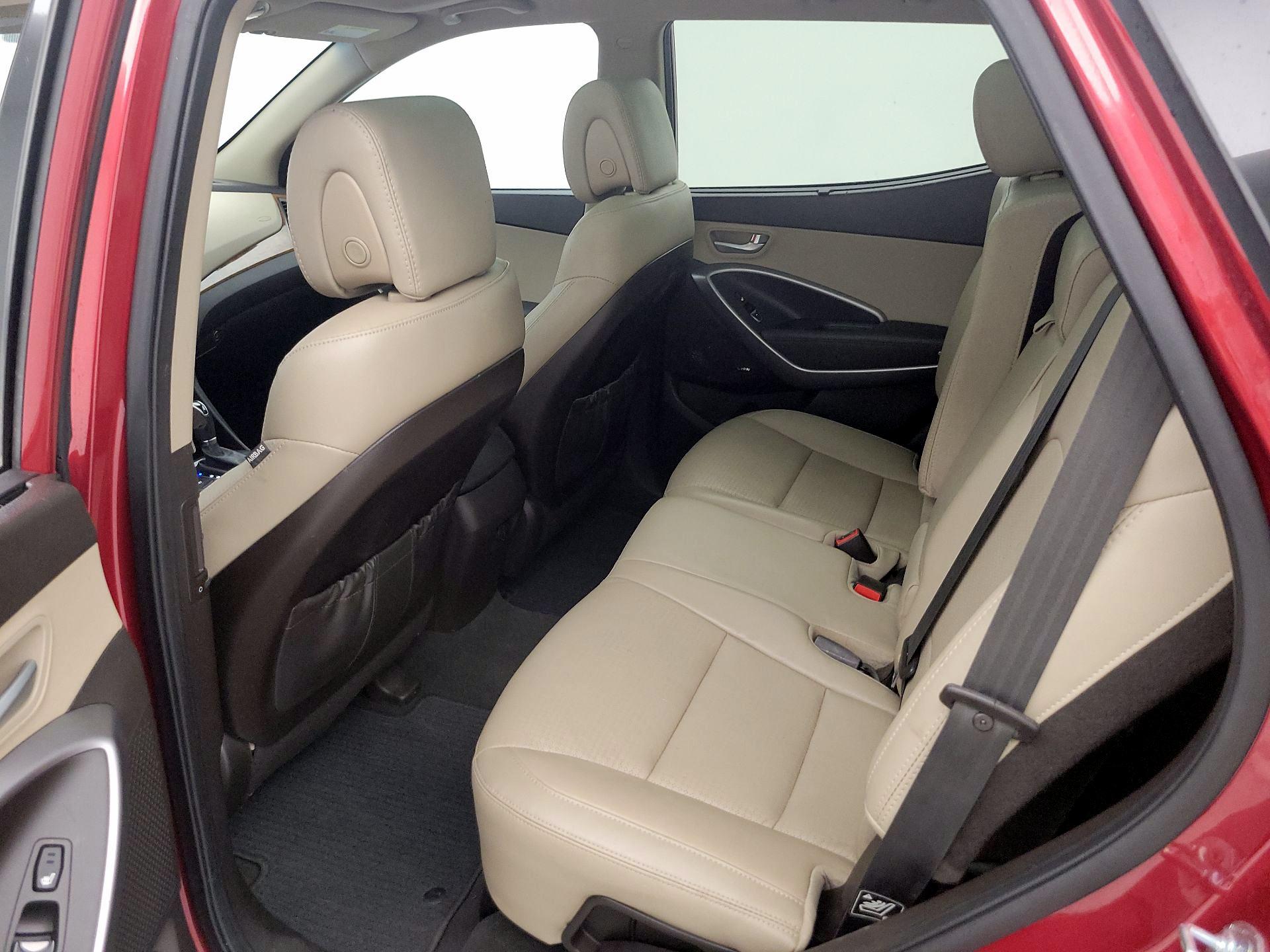 Thumbnail: 2016 Hyundai Santa Fe - 20
