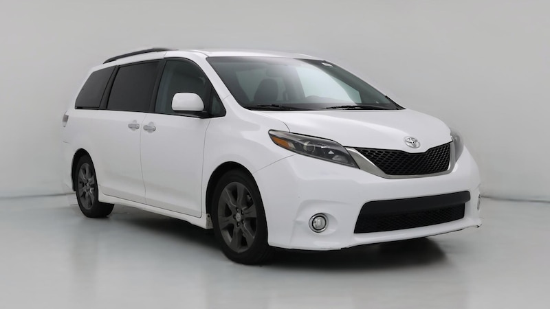 2015 Toyota Sienna SE Hero Image