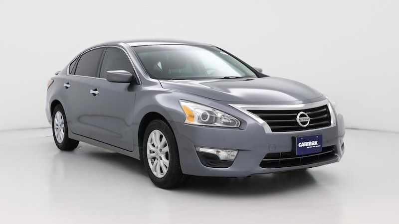 2014 Nissan Altima S Hero Image