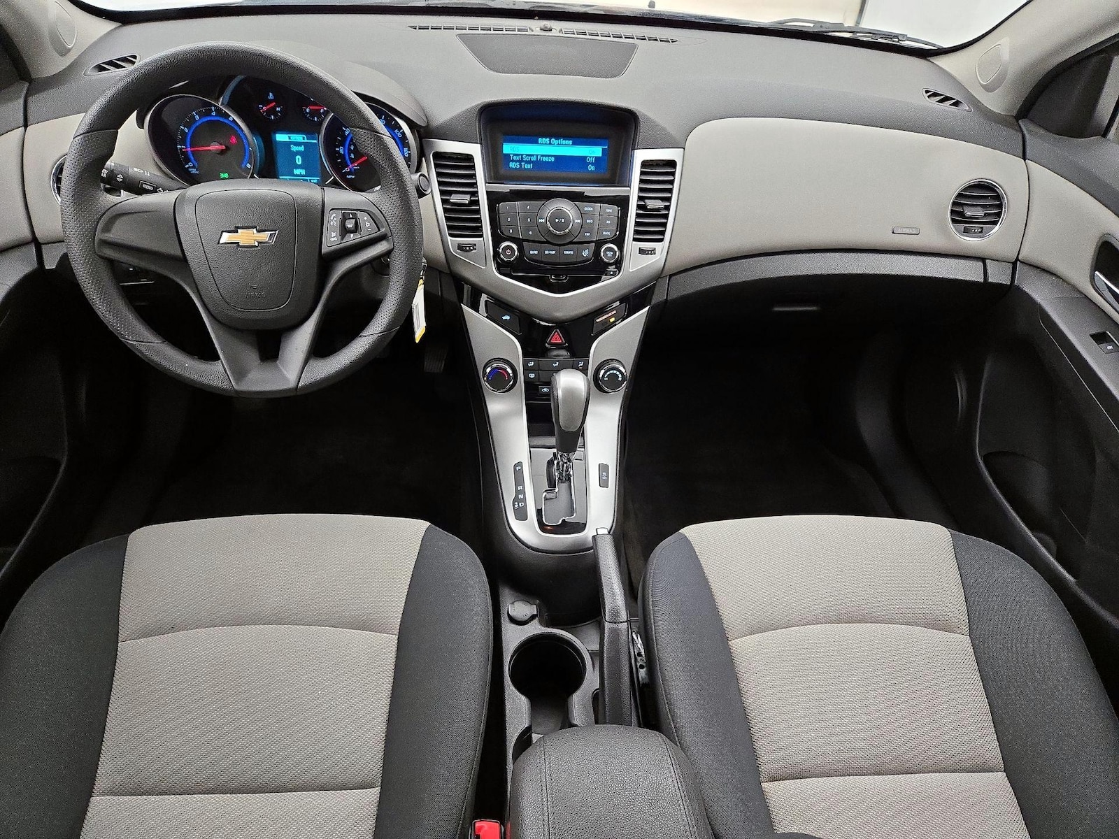 Image 10 of 2016 Chevrolet Cruze Limited LS