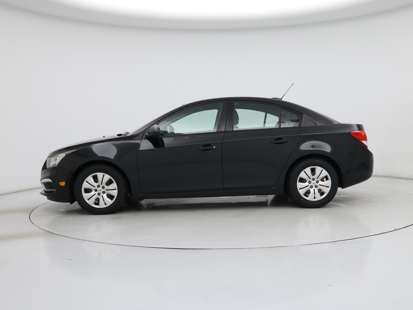 Image 4 of 2016 Chevrolet Cruze Limited LS