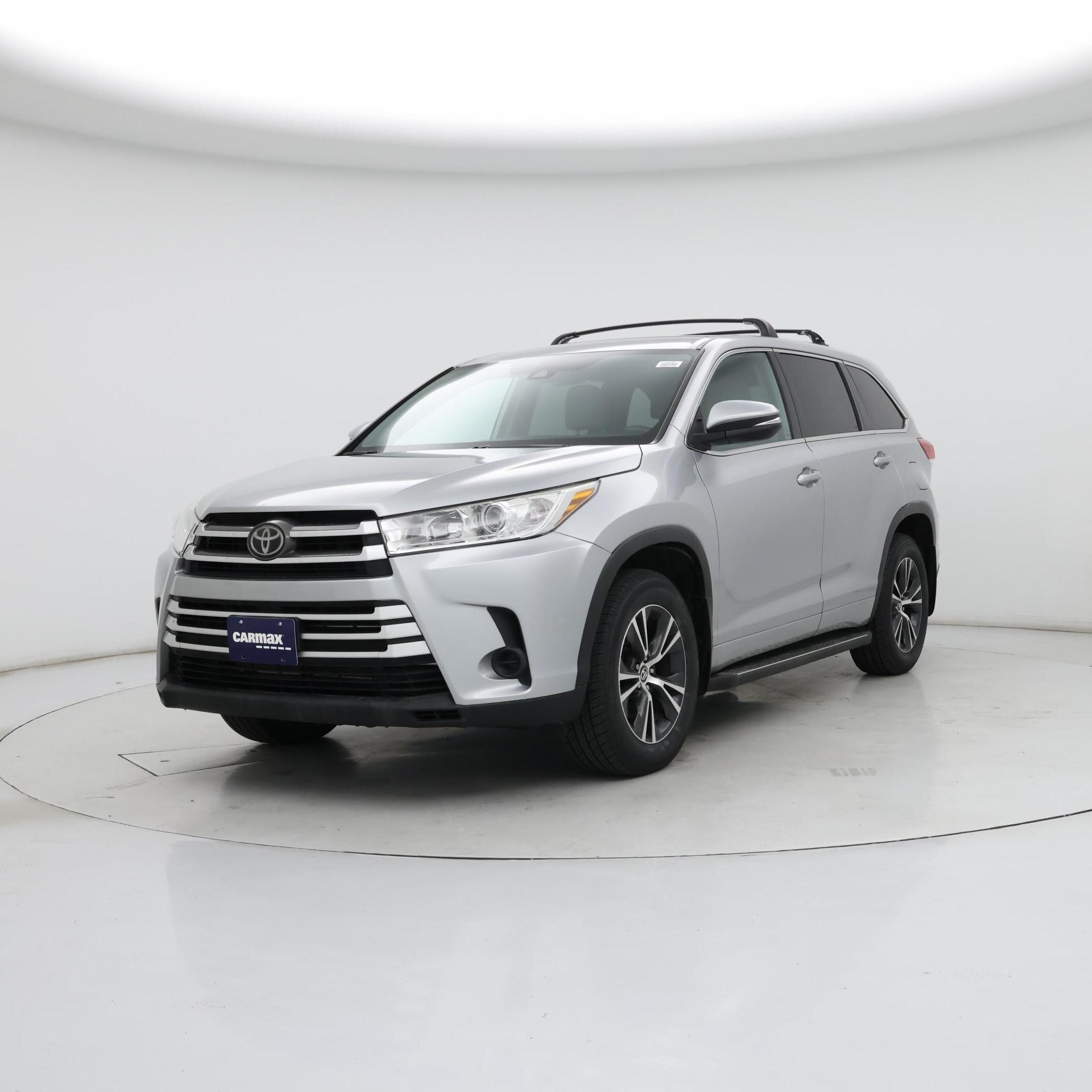 Thumbnail: 2018 Toyota Highlander - 4