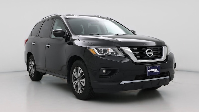 2017 Nissan Pathfinder SV Hero Image
