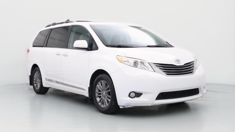 2013 Toyota Sienna XLE Hero Image