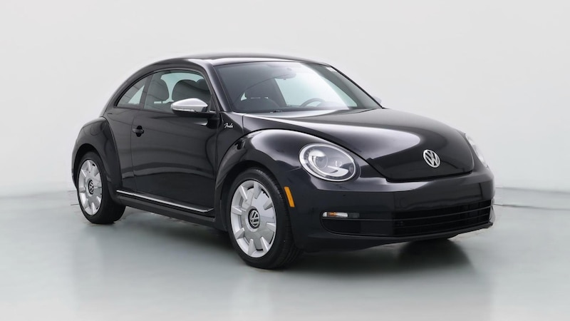 2013 Volkswagen Beetle Fender Edition Hero Image