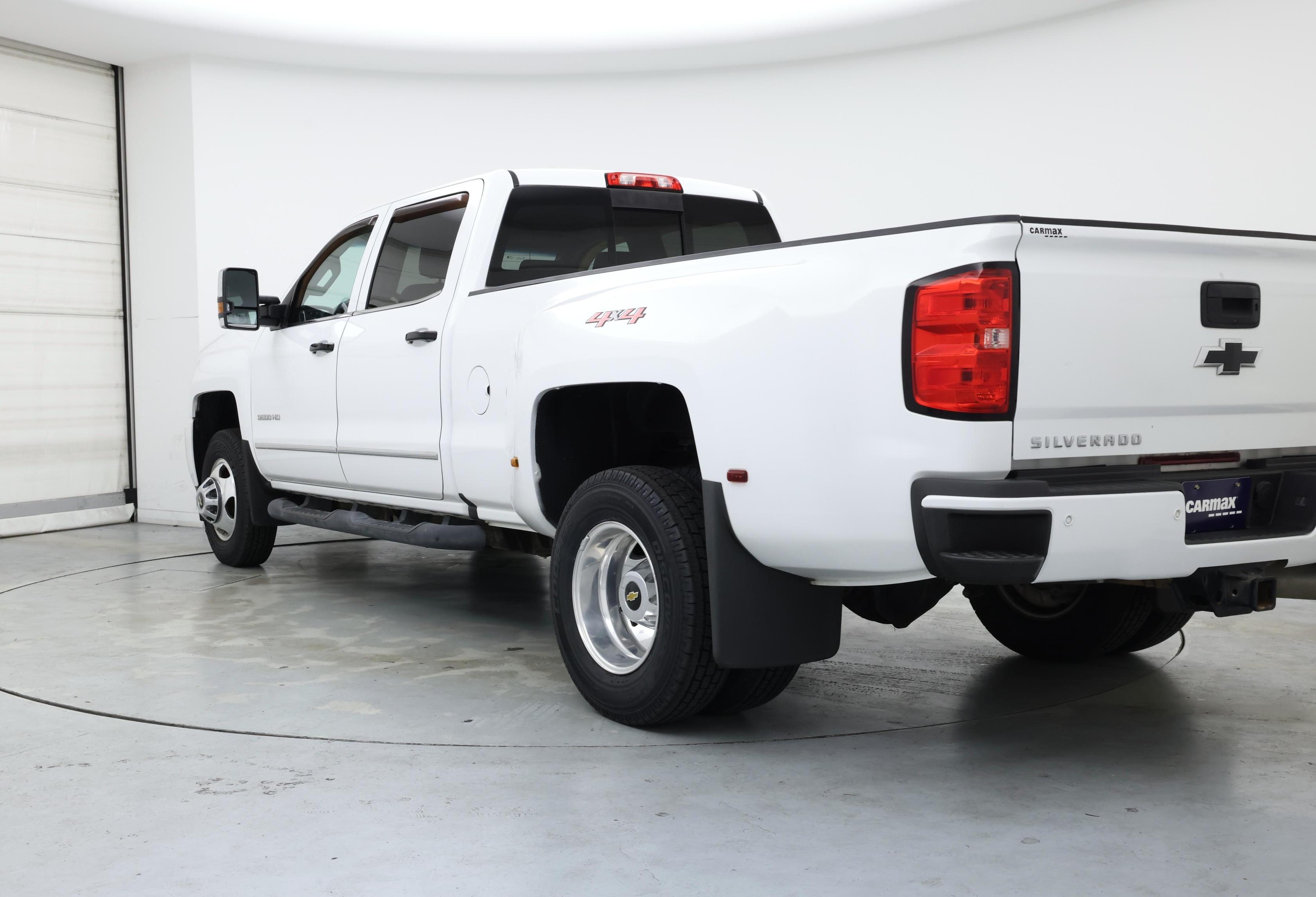 Thumbnail: 2019 Chevrolet Silverado 3500 - 2