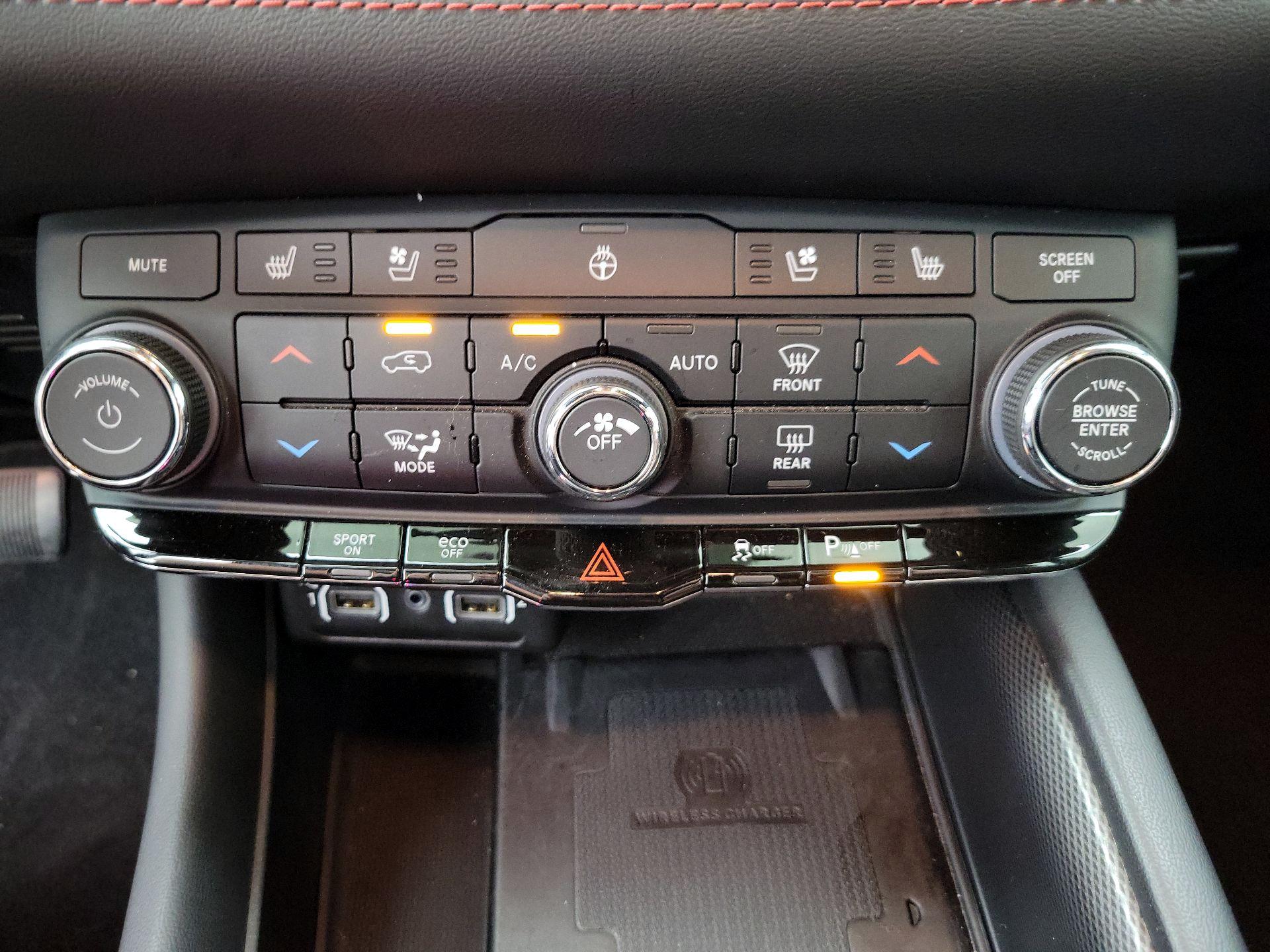 Thumbnail: 2023 Dodge Durango - 17