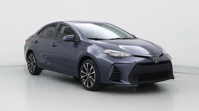 2018 Toyota Corolla SE Hero Image