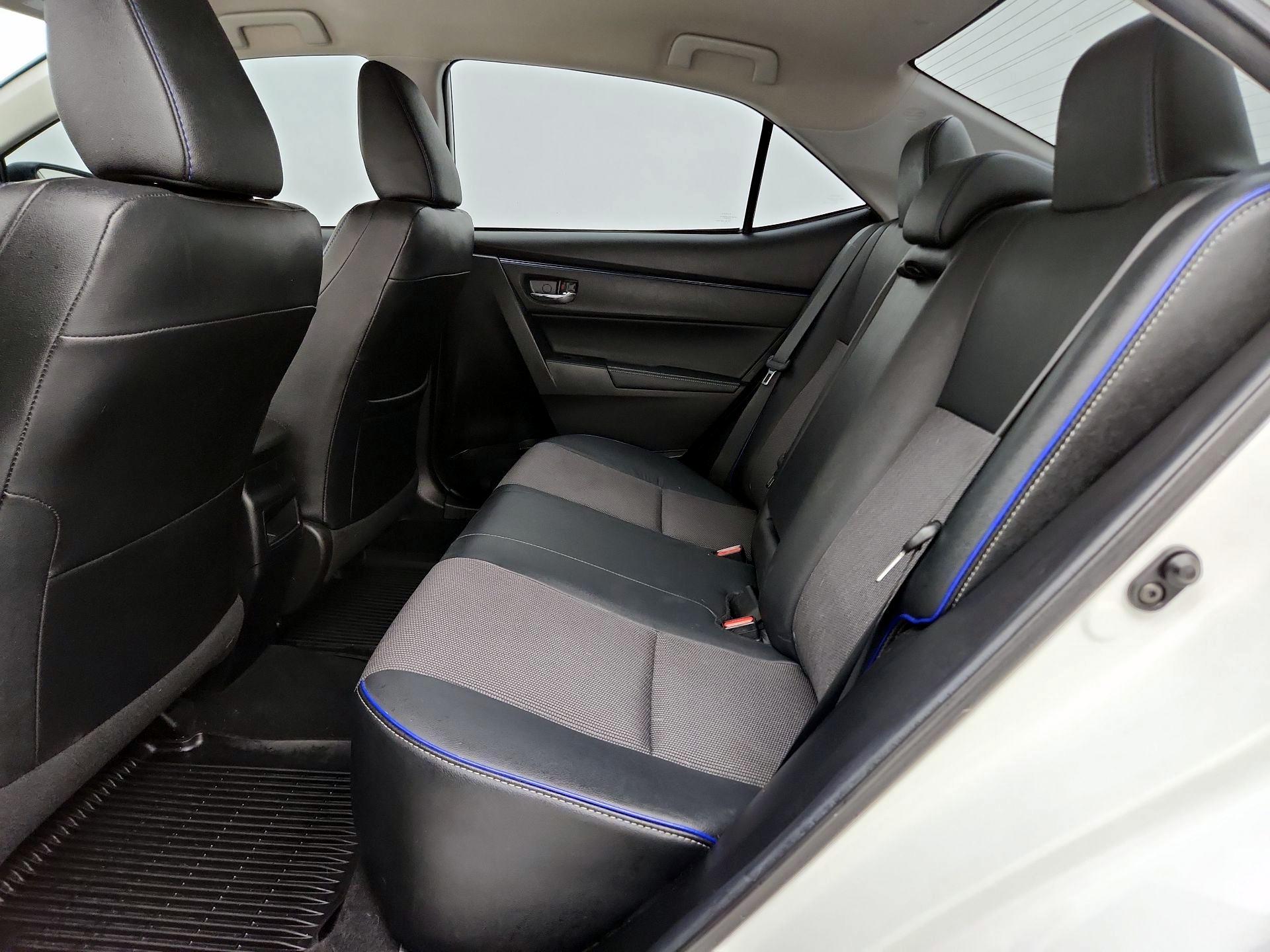 Thumbnail: 2018 Toyota Corolla - 19