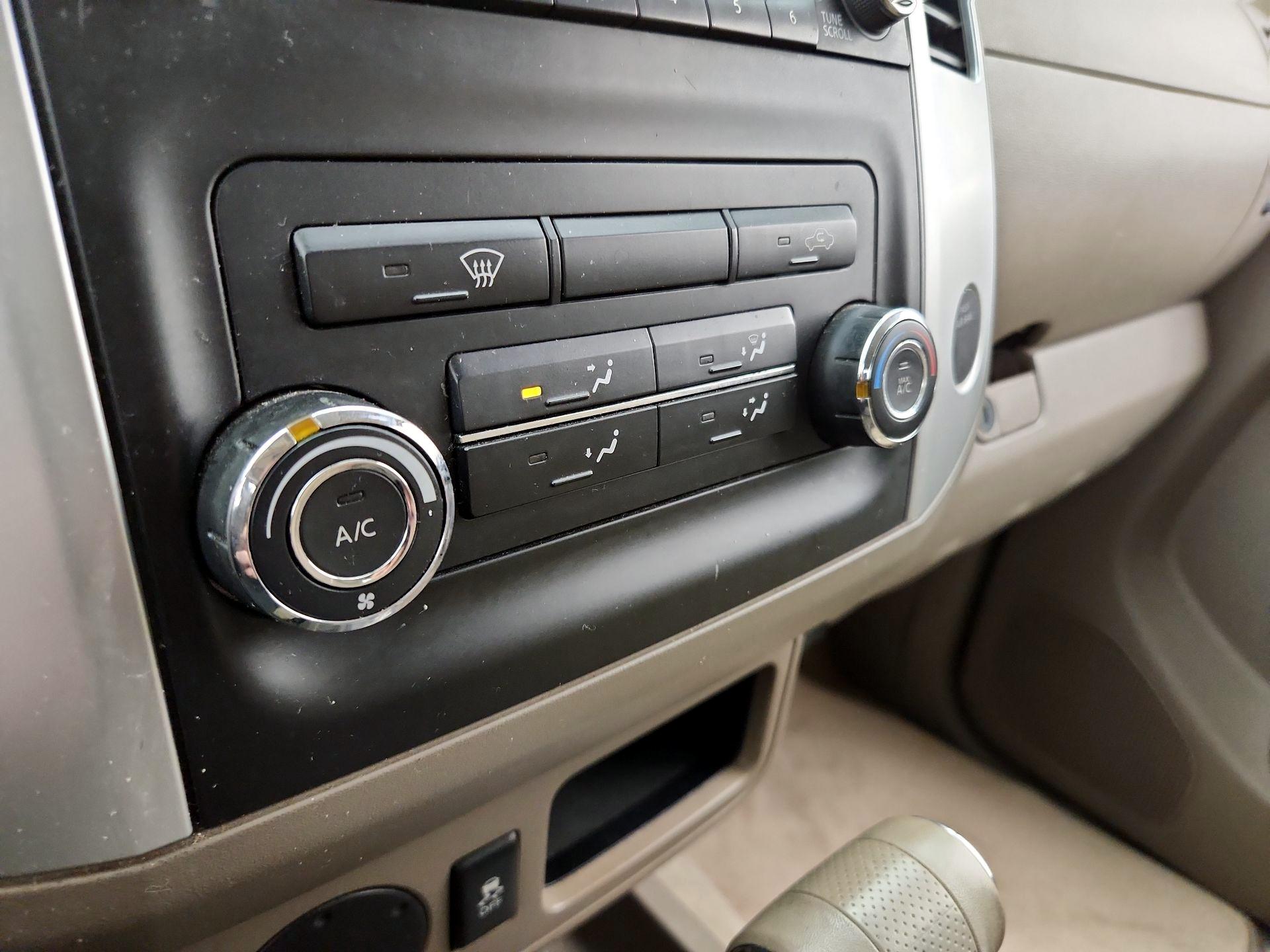 Thumbnail: 2015 Nissan Frontier - 15