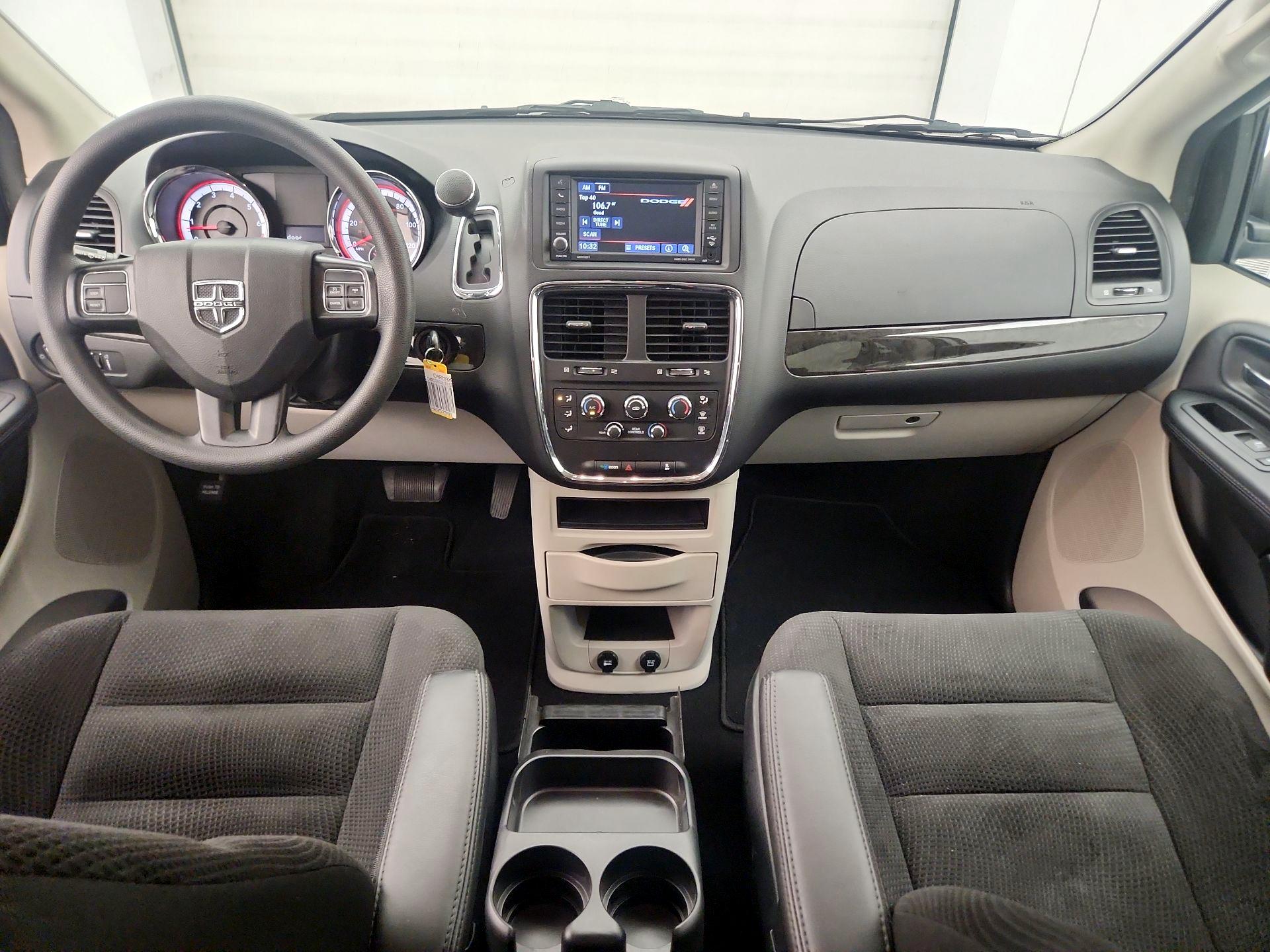 Thumbnail: 2020 Dodge Grand Caravan - 9