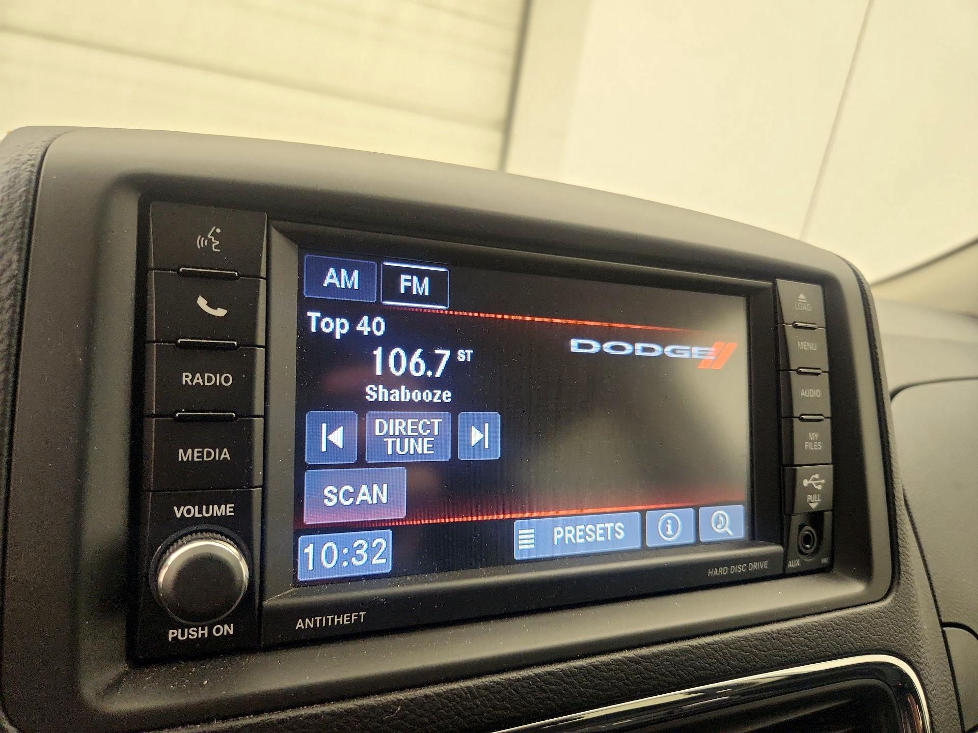 Thumbnail: 2020 Dodge Grand Caravan - 15
