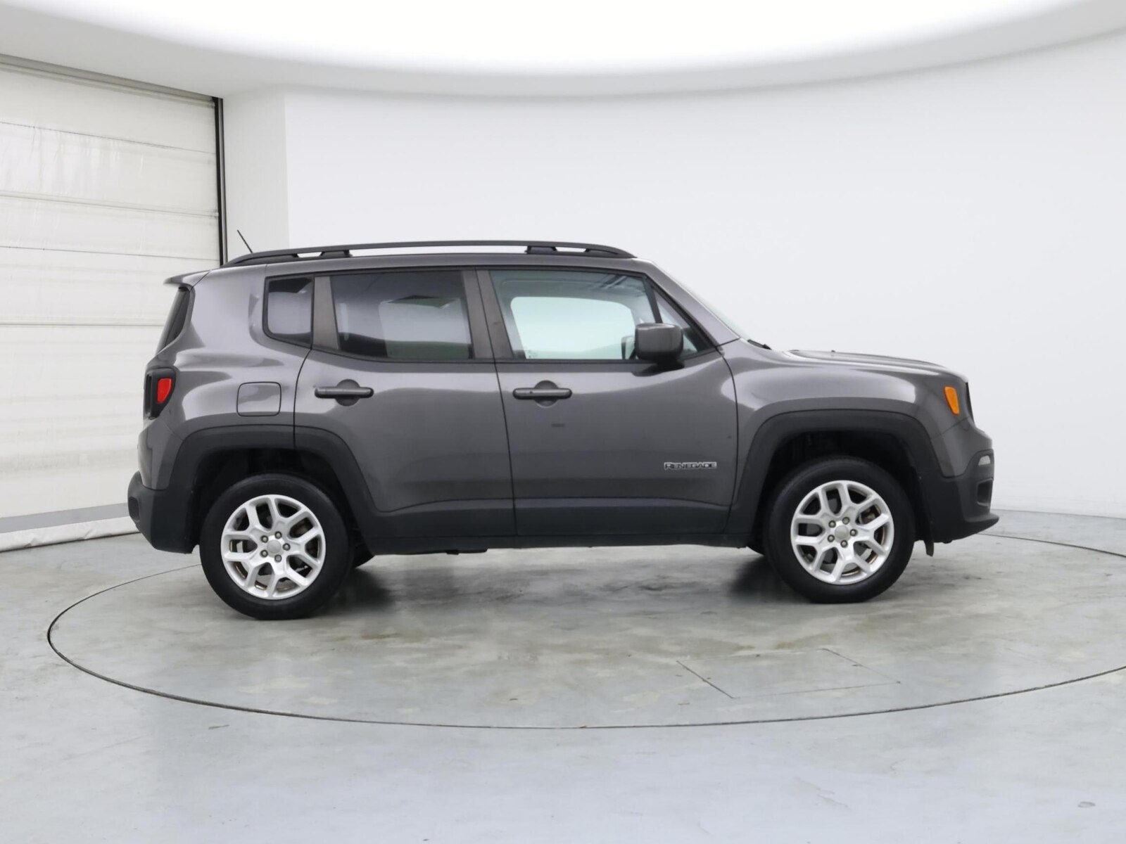 Image 8 of 2016 Jeep Renegade Latitude