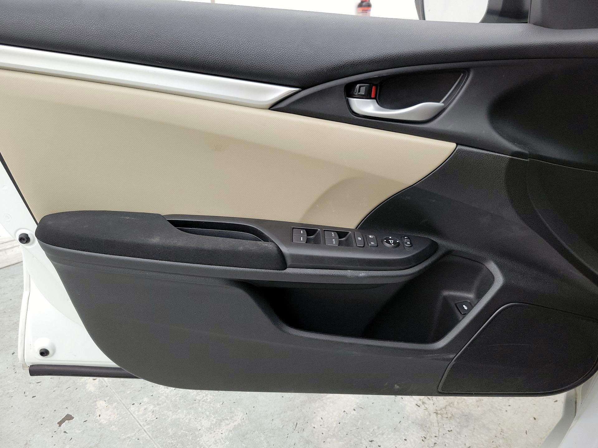 Thumbnail: 2019 Honda Civic - 12