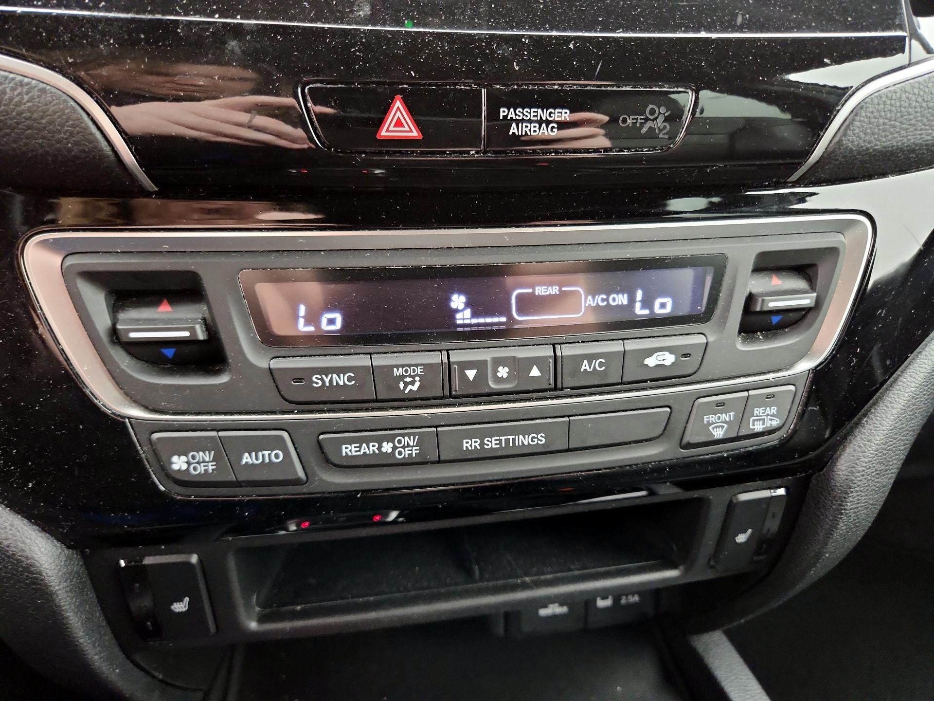 Thumbnail: 2019 Honda Passport - 16