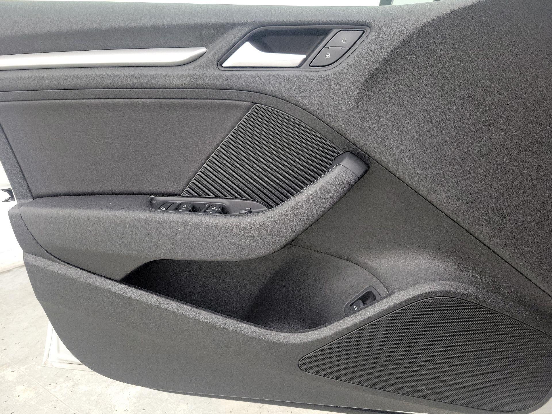 Thumbnail: 2015 Audi A3 - 12