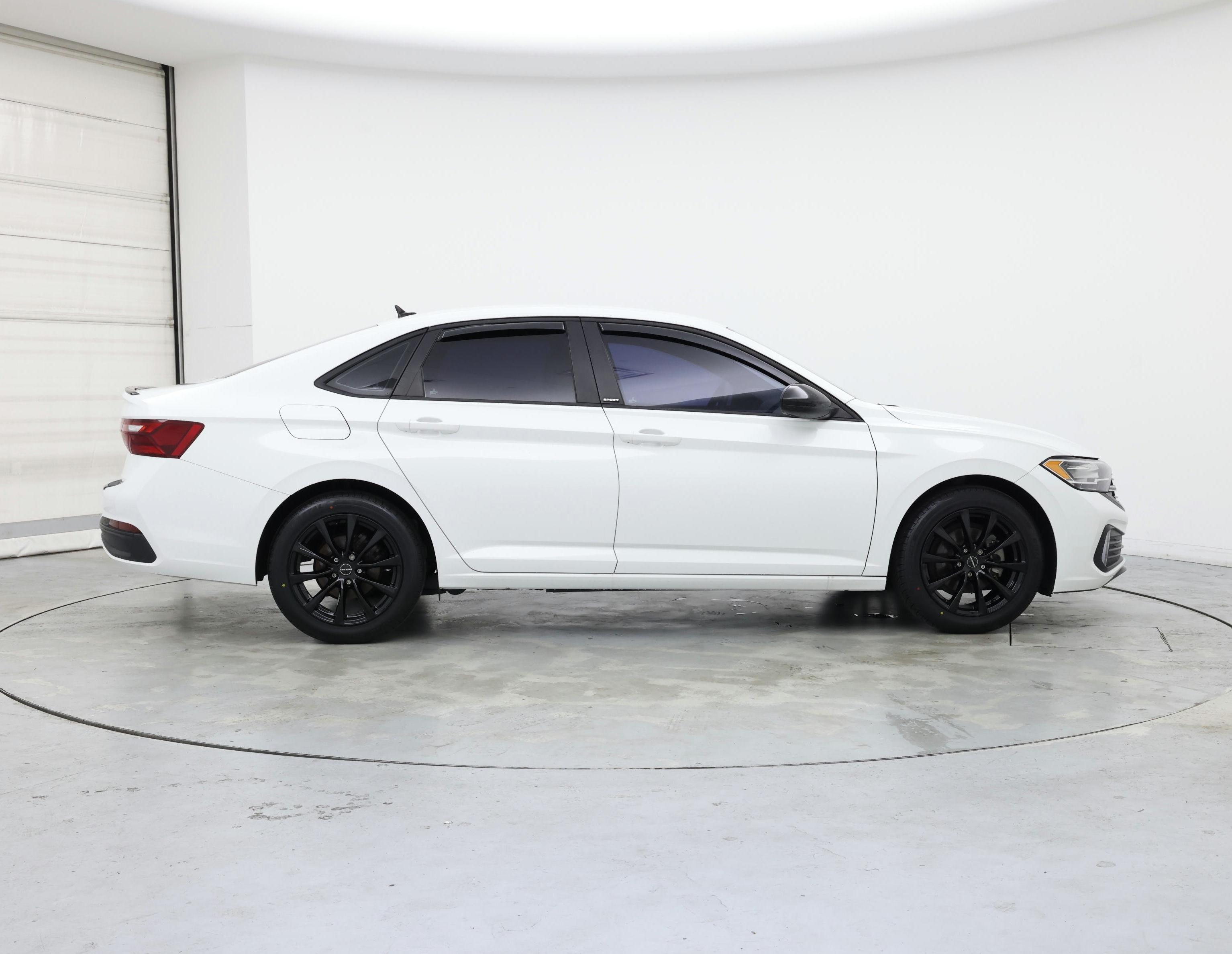 Thumbnail: 2023 Volkswagen Jetta - 7