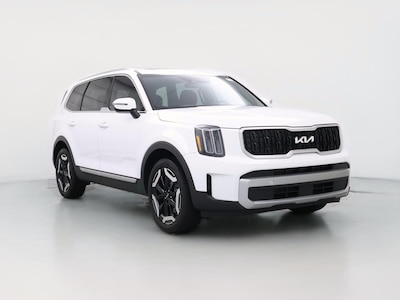 White 2023 Kia Telluride EX