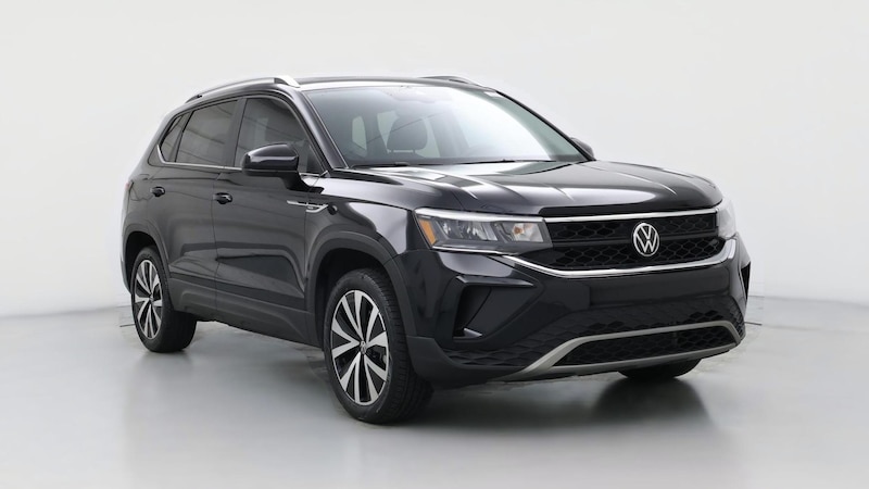 2023 Volkswagen Taos SE Hero Image