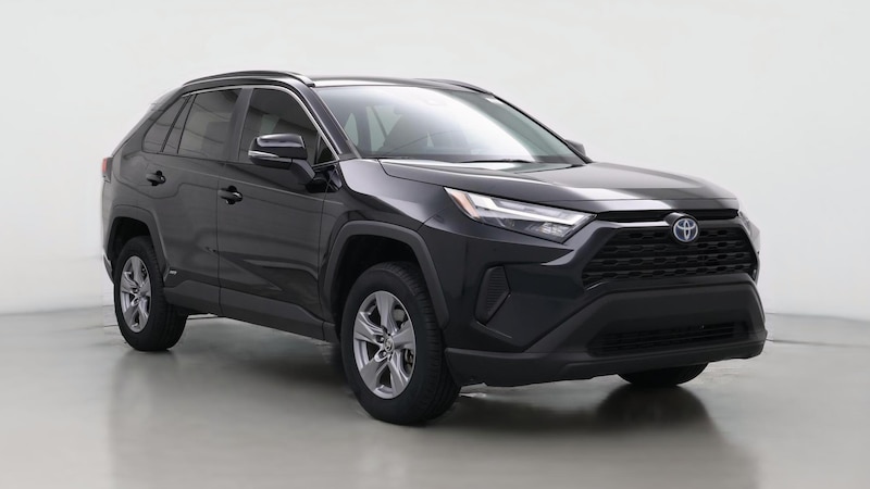 2022 Toyota RAV4 XLE Hero Image