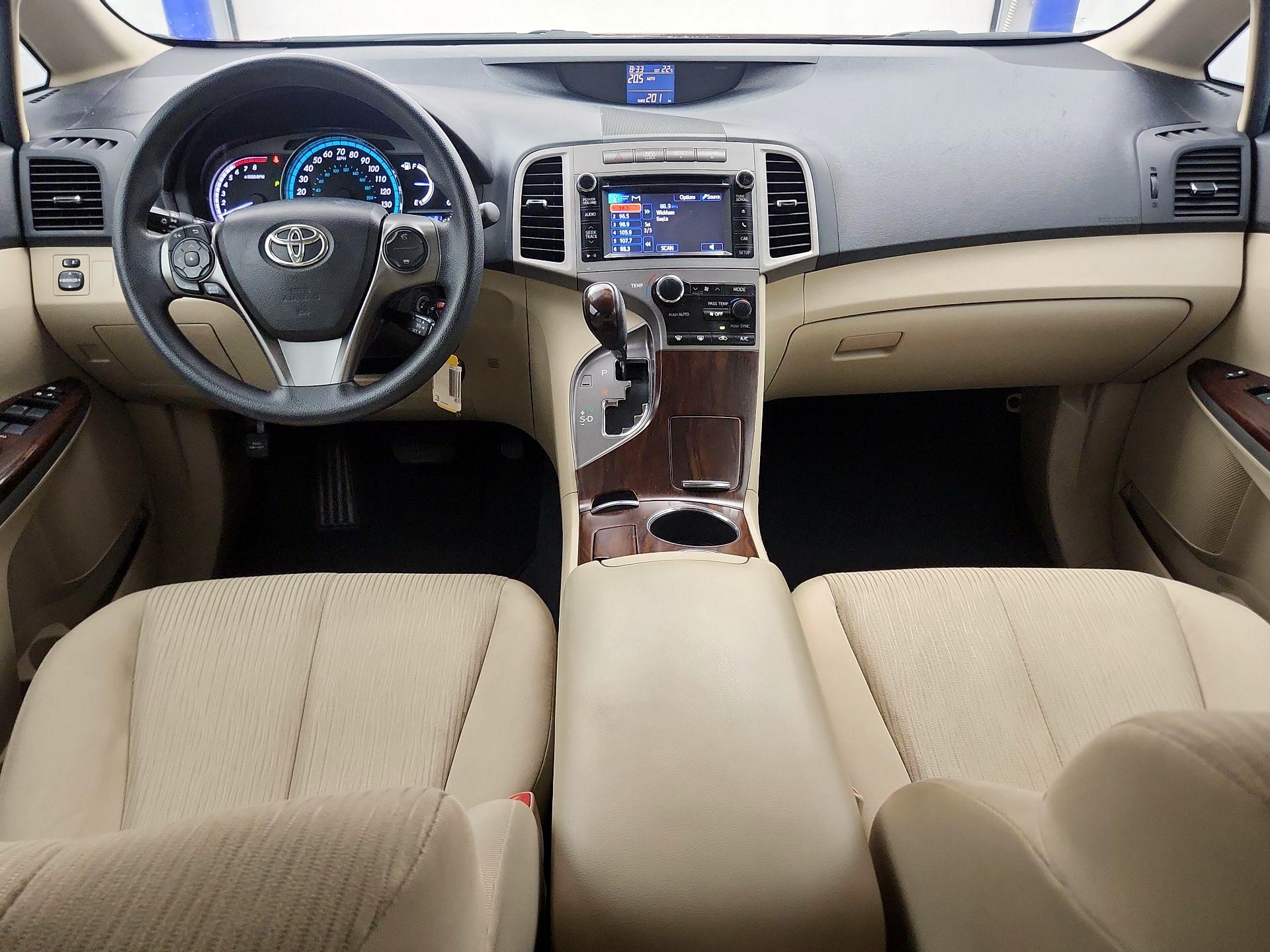 Thumbnail: 2013 Toyota Venza - 9