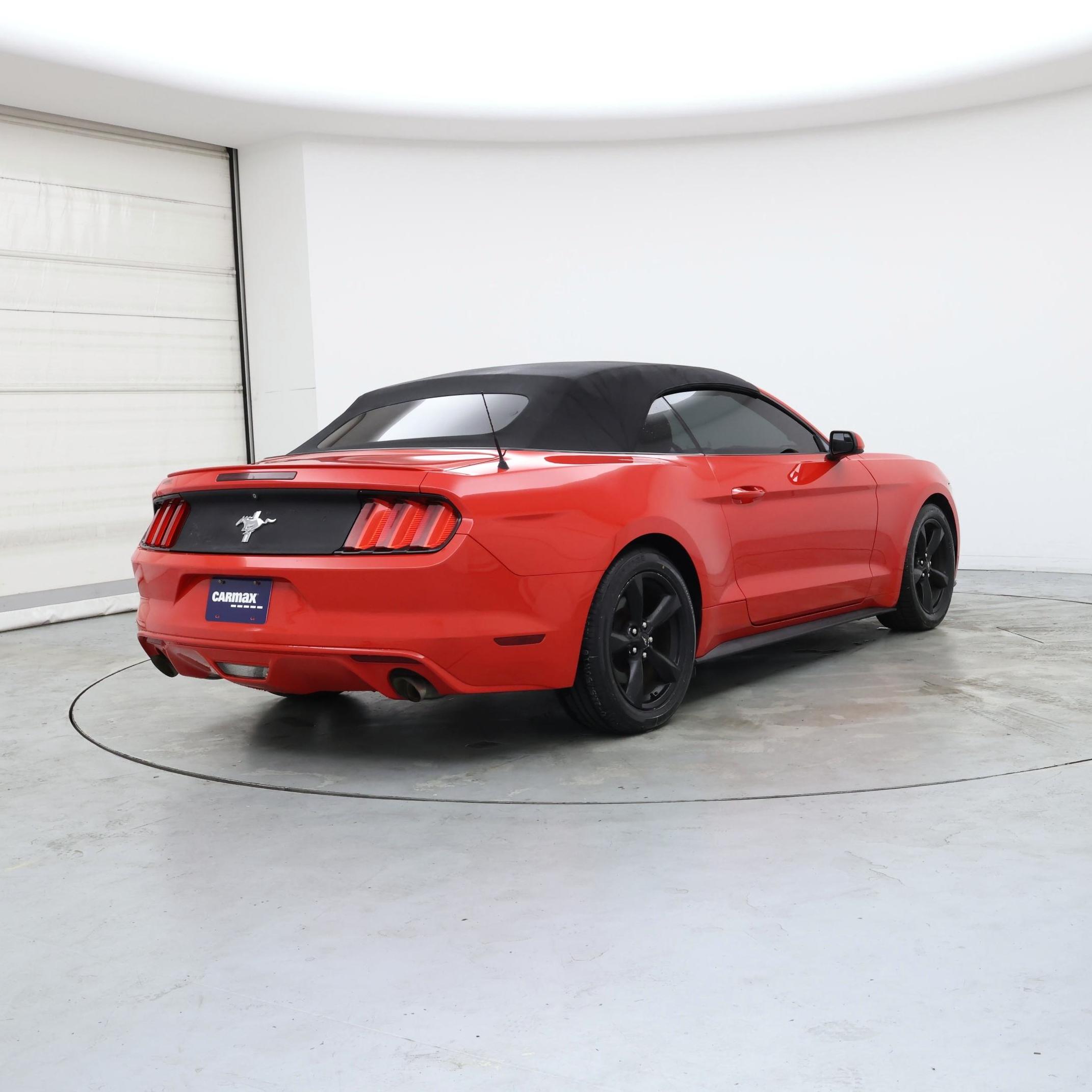 Thumbnail: 2015 Ford Mustang - 8