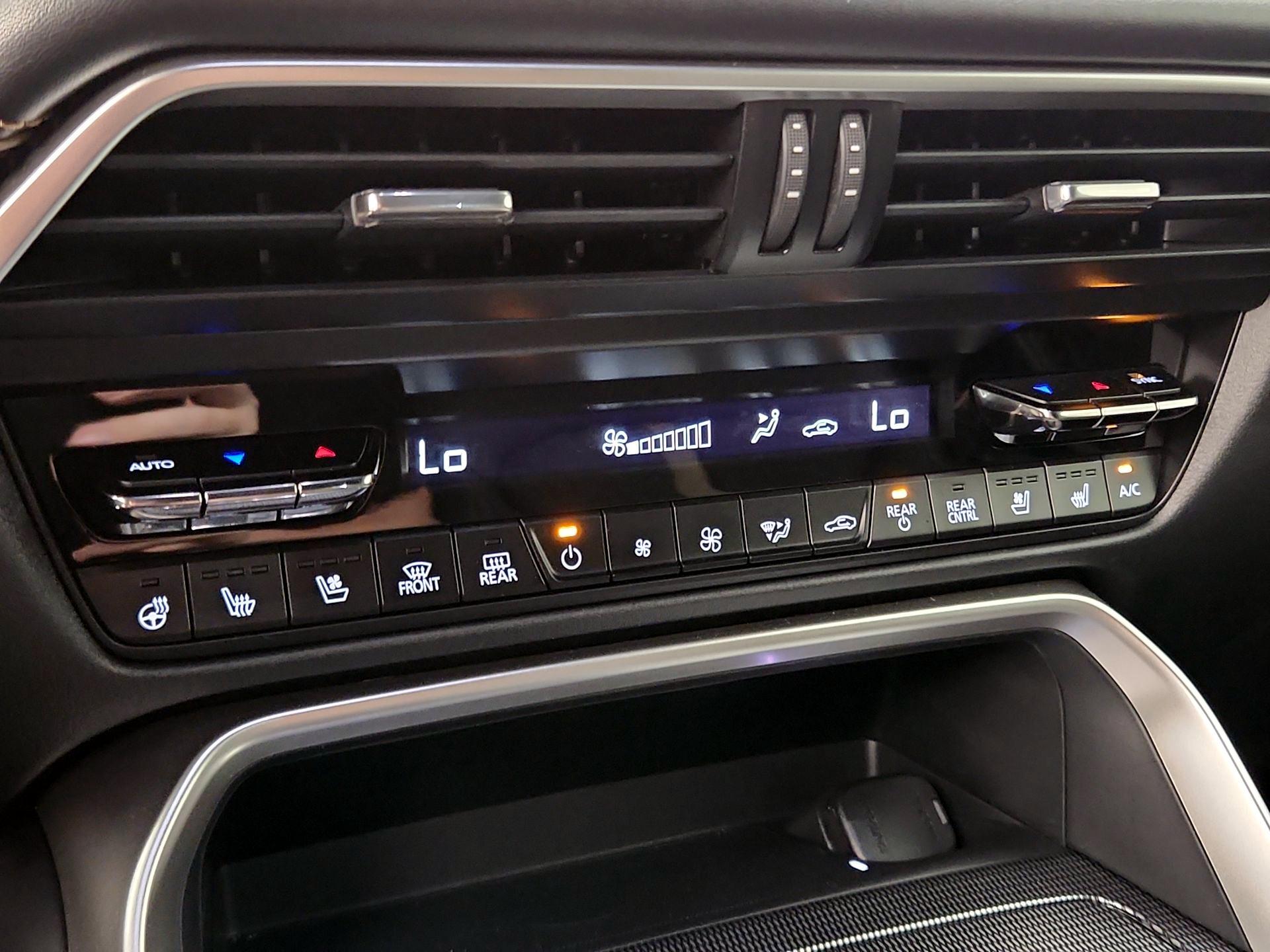 Thumbnail: 2025 Mazda CX-70 - 16