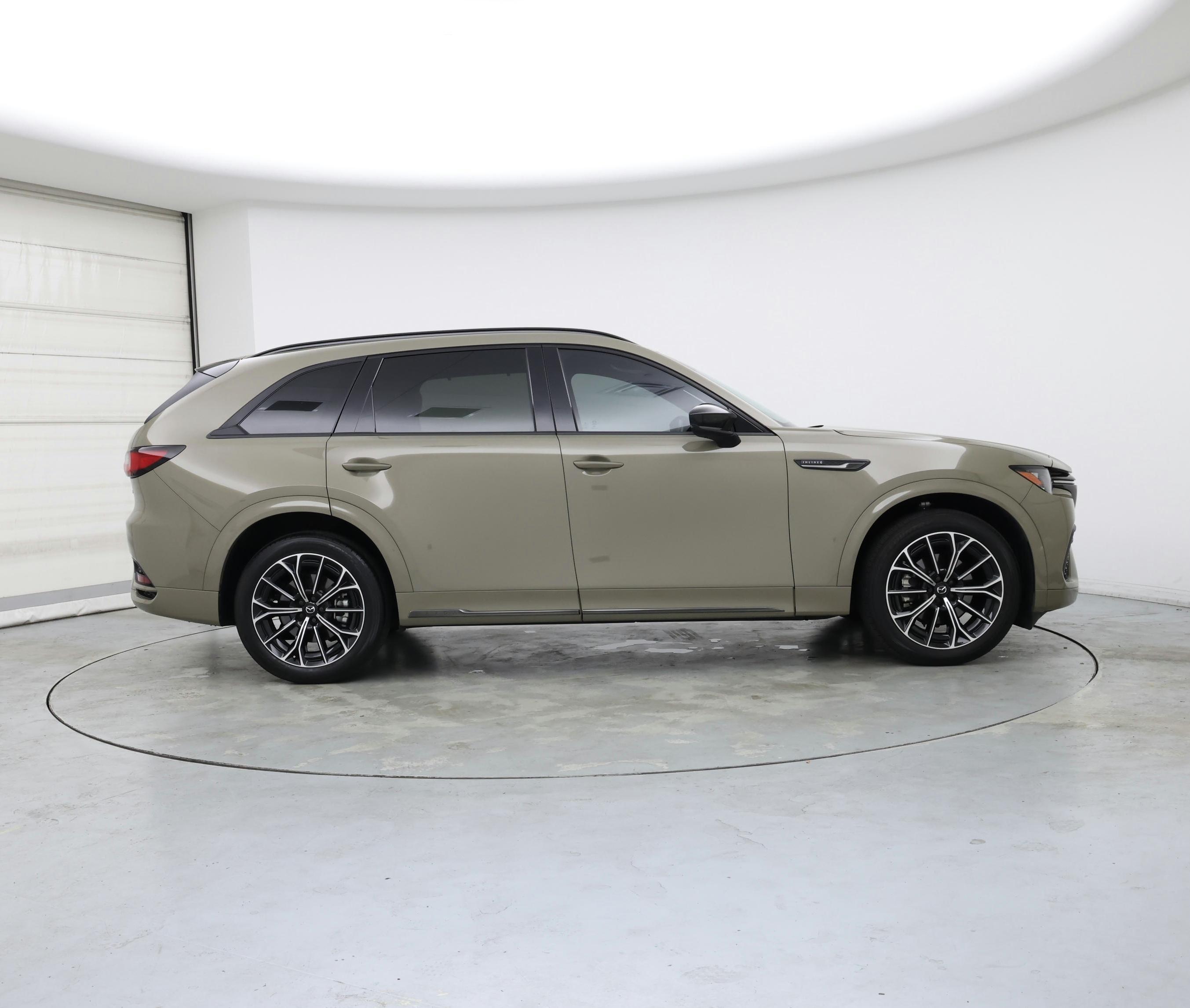 Thumbnail: 2025 Mazda CX-70 - 7