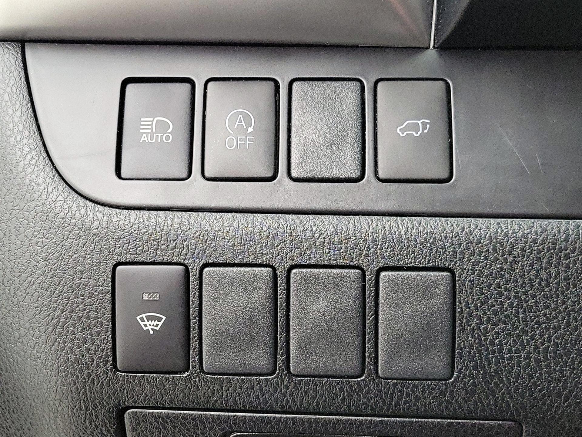 Thumbnail: 2019 Toyota Highlander - 13