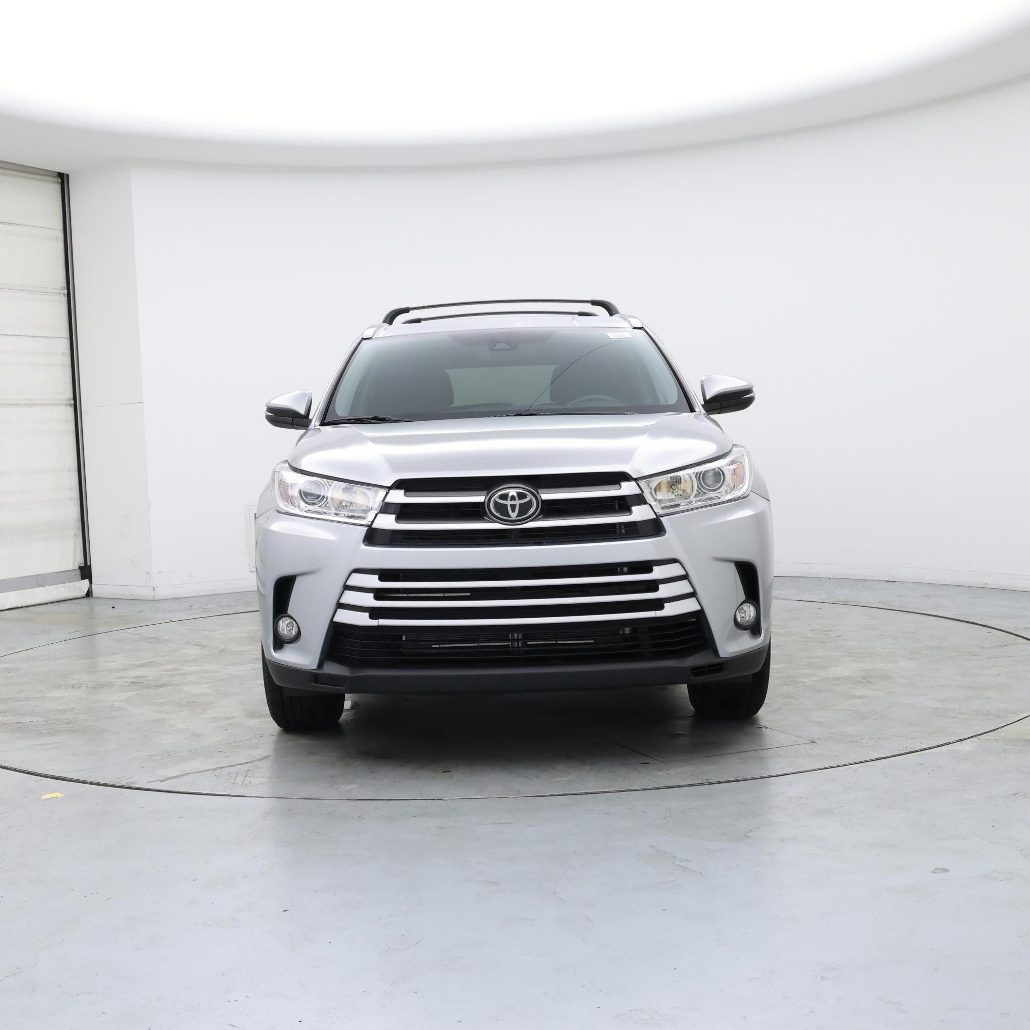 Thumbnail: 2019 Toyota Highlander - 5