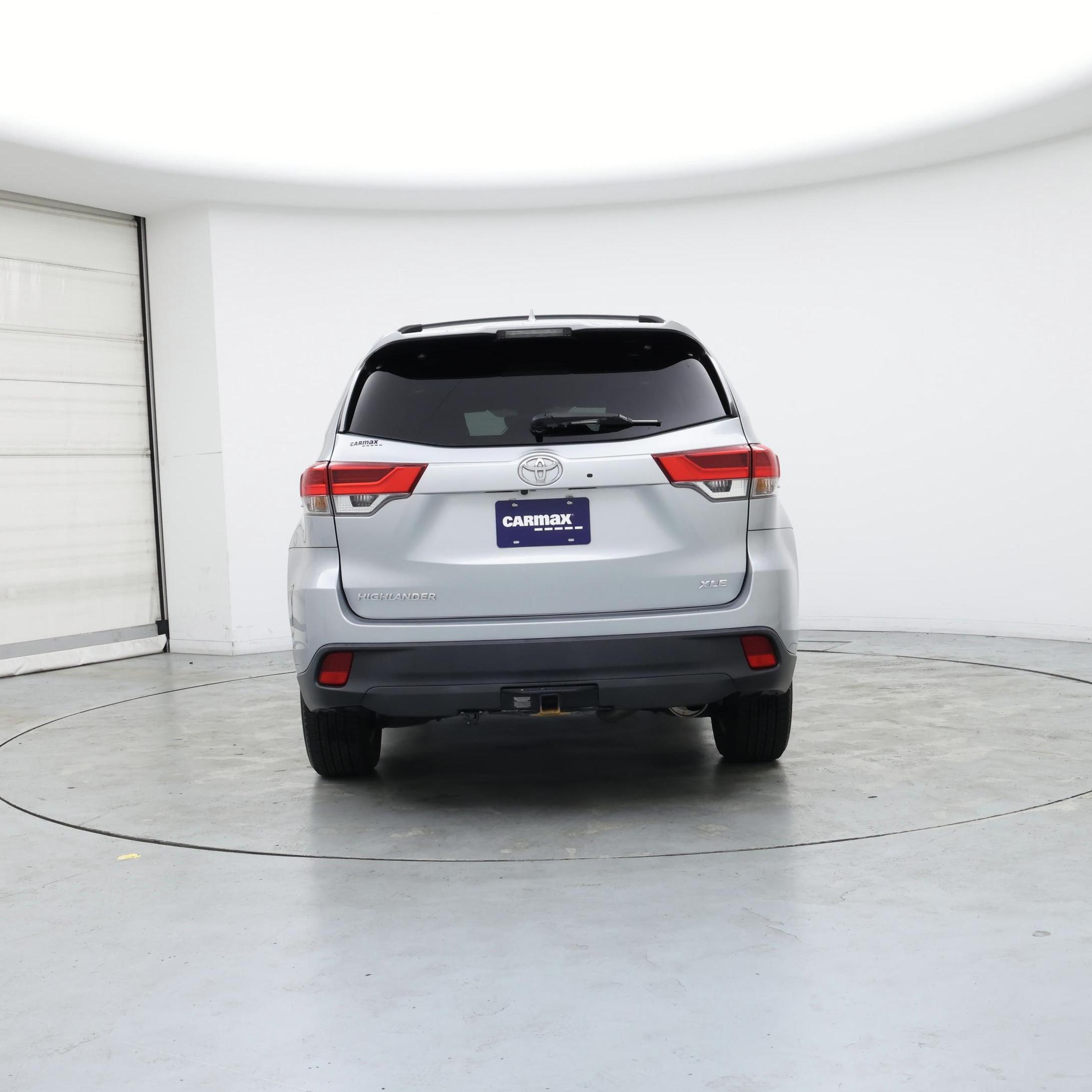 Thumbnail: 2019 Toyota Highlander - 6