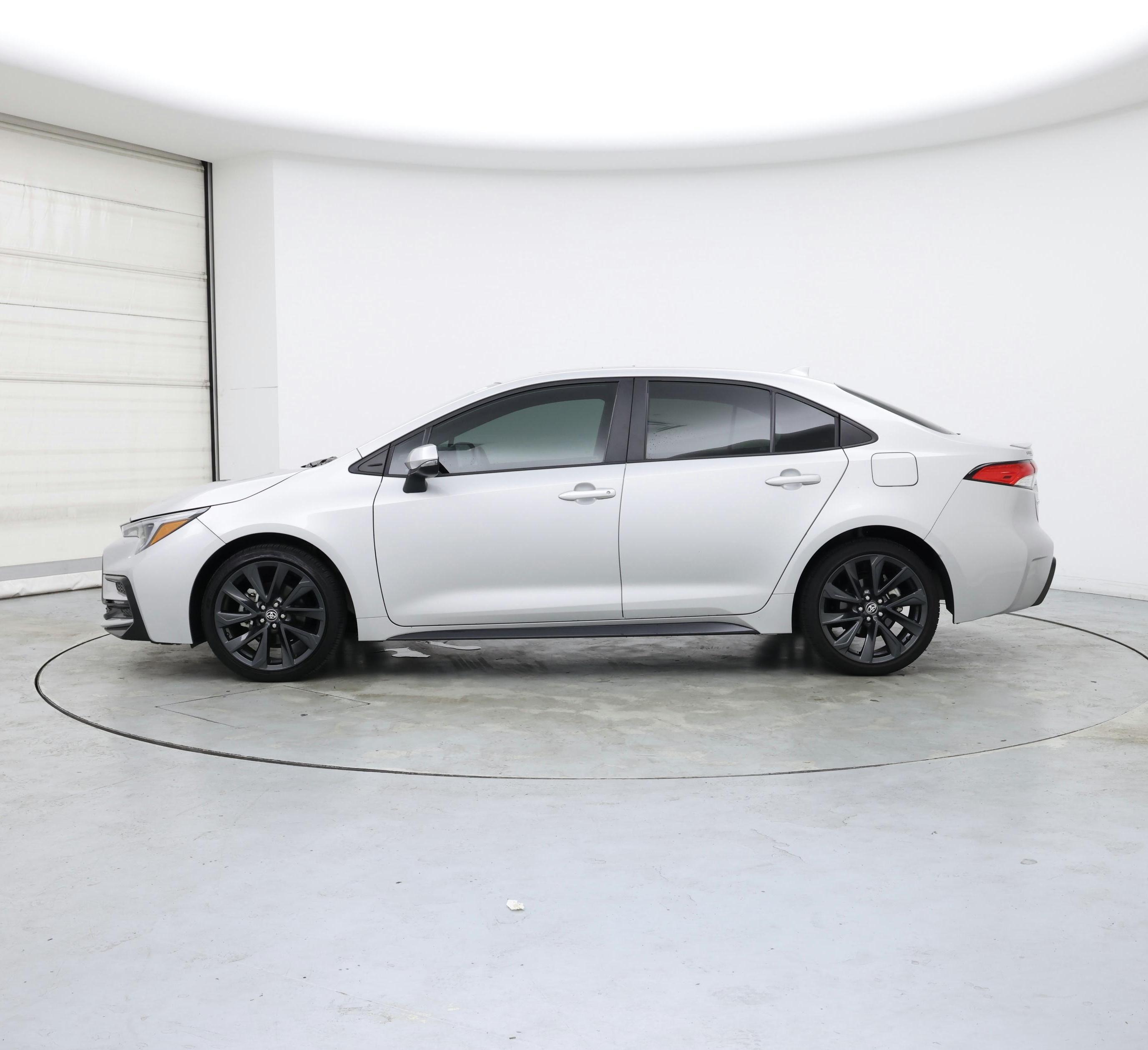 Thumbnail: 2024 Toyota Corolla - 3