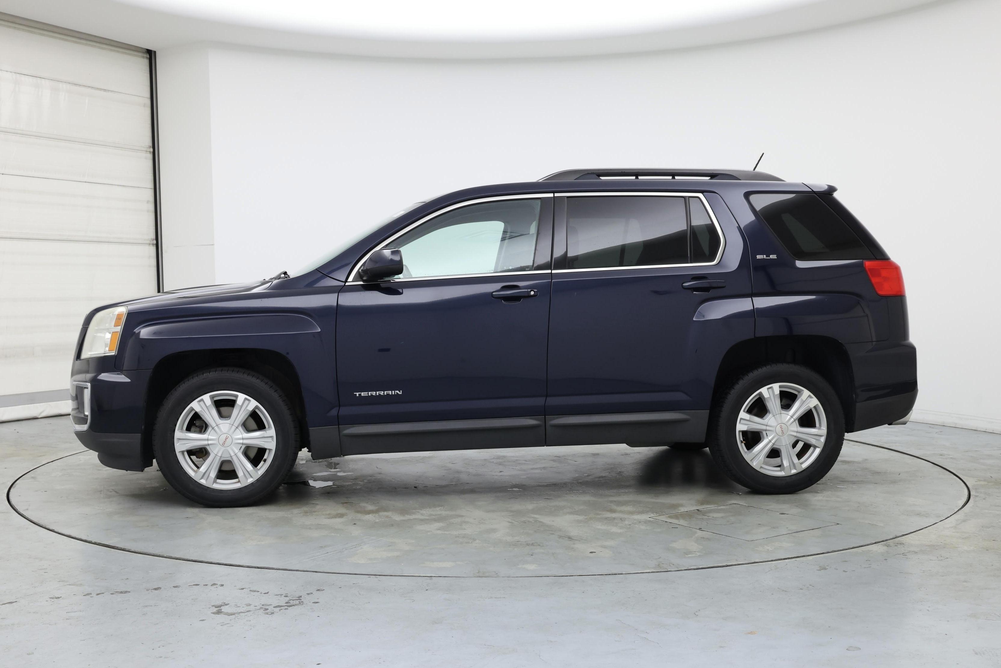 Thumbnail: 2017 GMC Terrain - 3