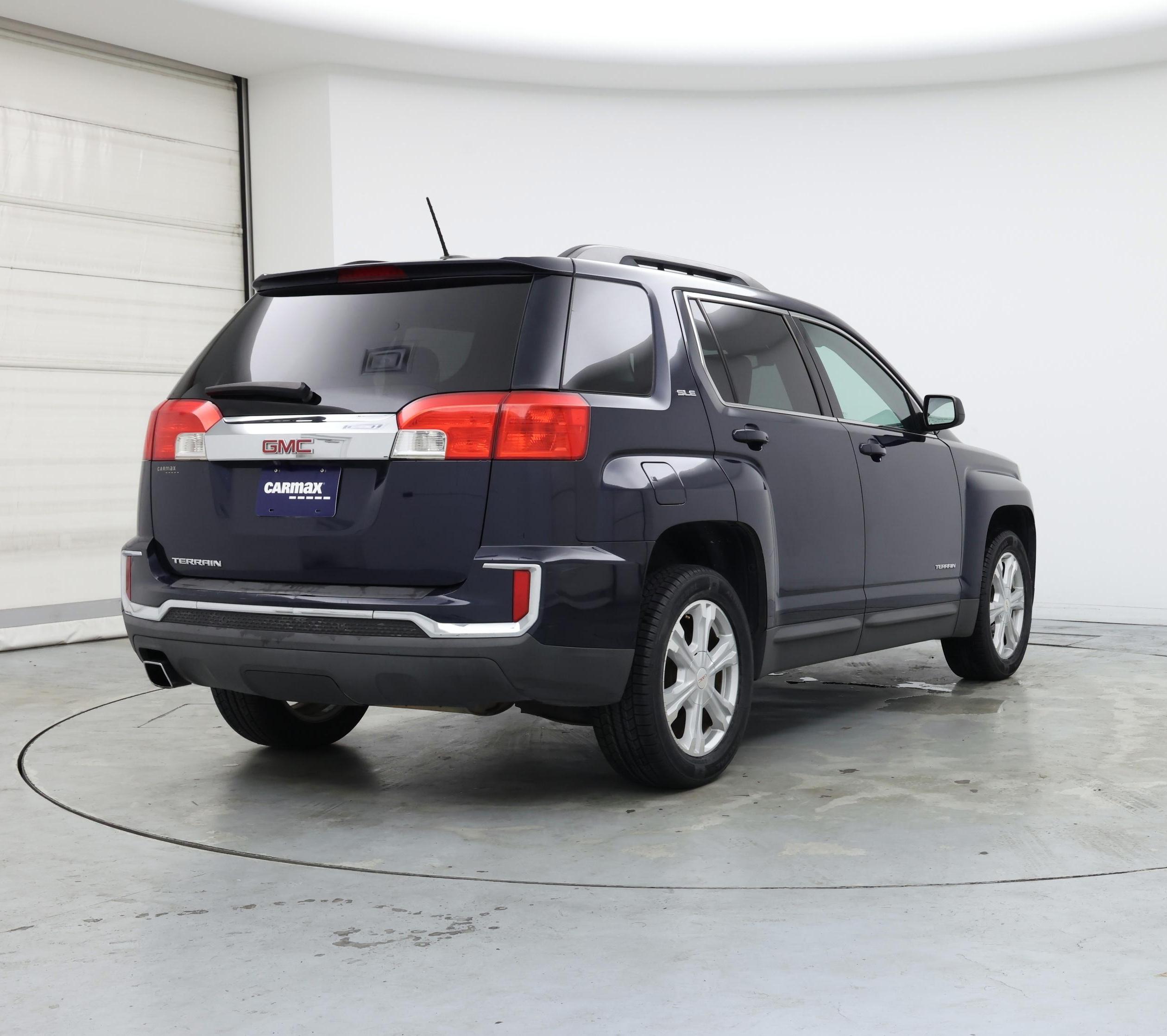 Thumbnail: 2017 GMC Terrain - 8
