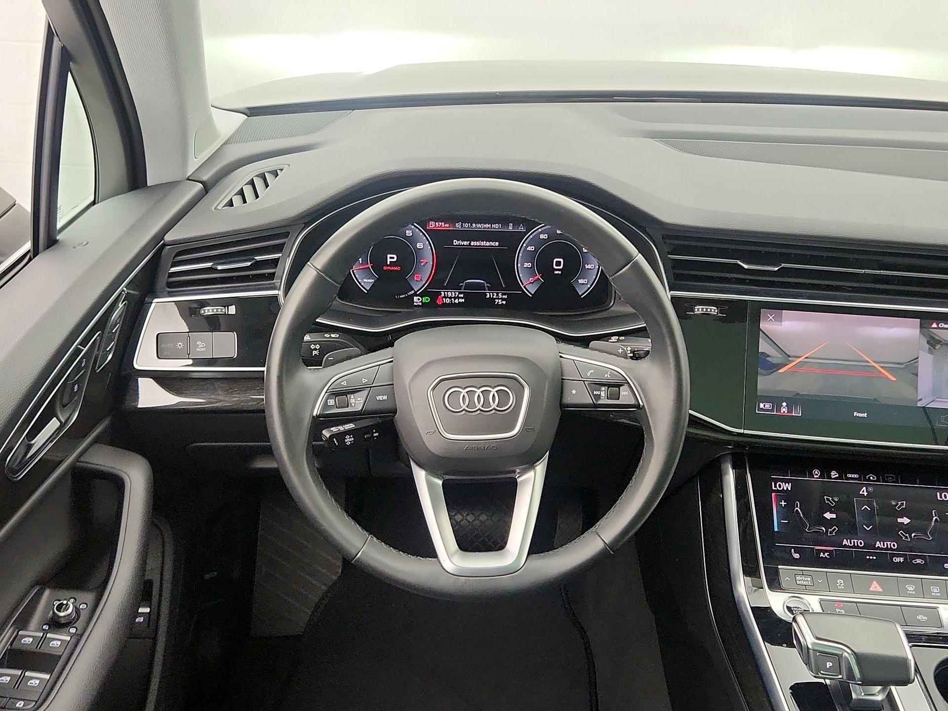 Thumbnail: 2022 Audi Q7 - 10