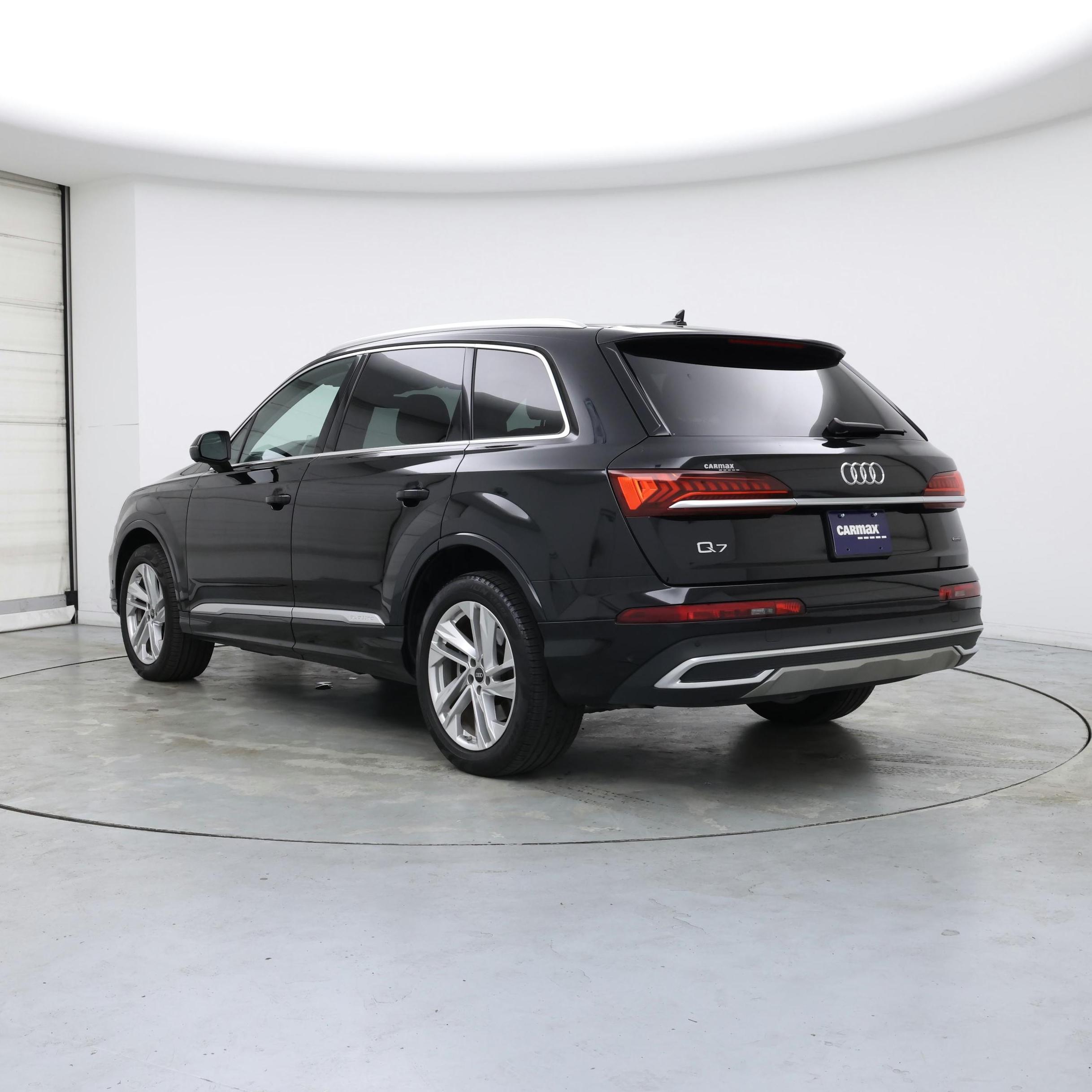 Thumbnail: 2022 Audi Q7 - 2
